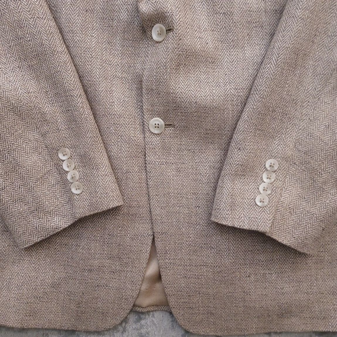 Stafford Stafford Blazer Mens Size 42 Gray Herringbone Silk Single Breasted Two-Button Notch Lapel 2 Piece Vent Single-Vented Size 42R - 4 Thumbnail