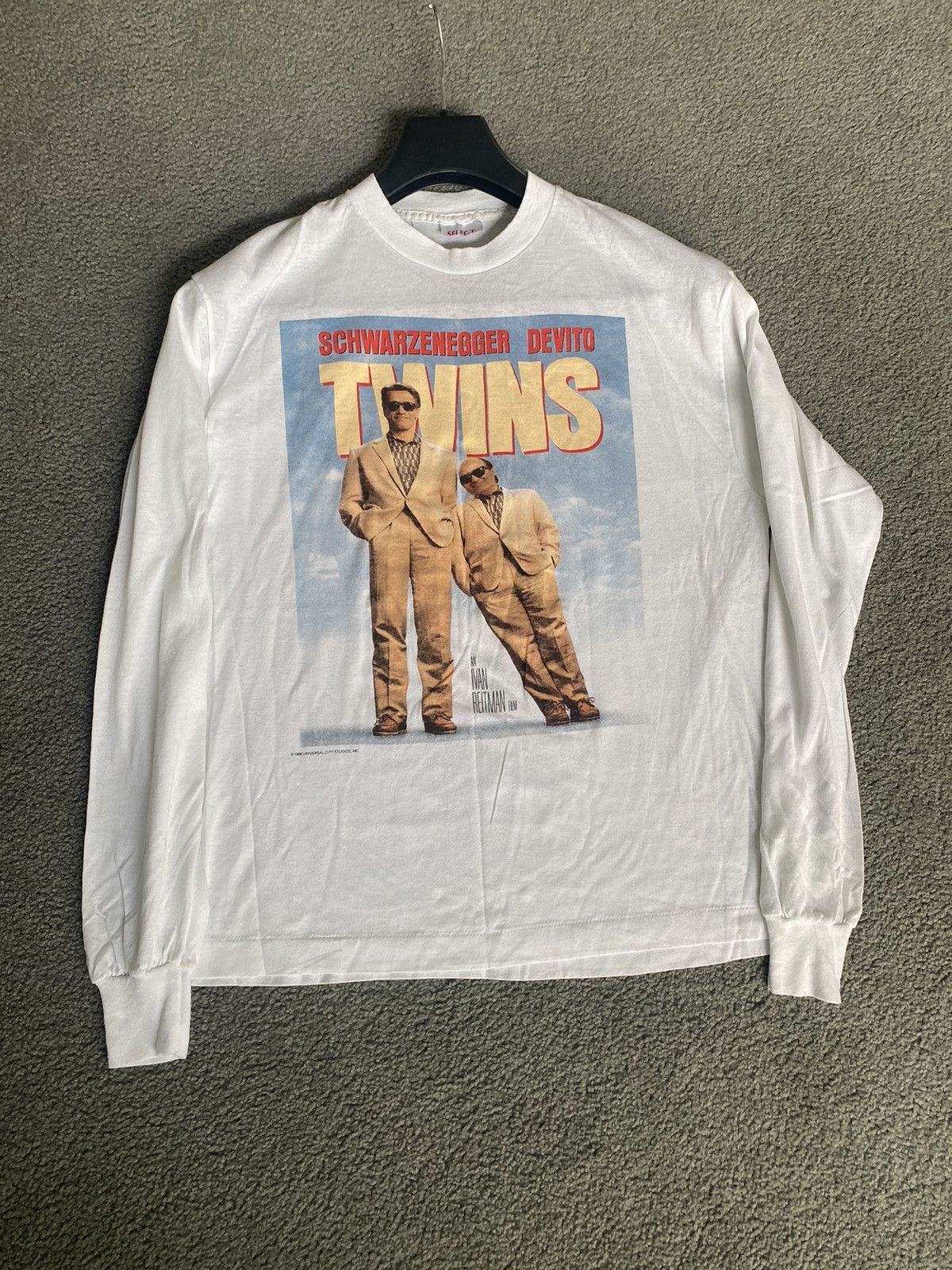 Vintage Very Rare Twins Movie Promo Vintage T Shirt Size US L / EU 52-54 / 3 - 1 Thumbnail