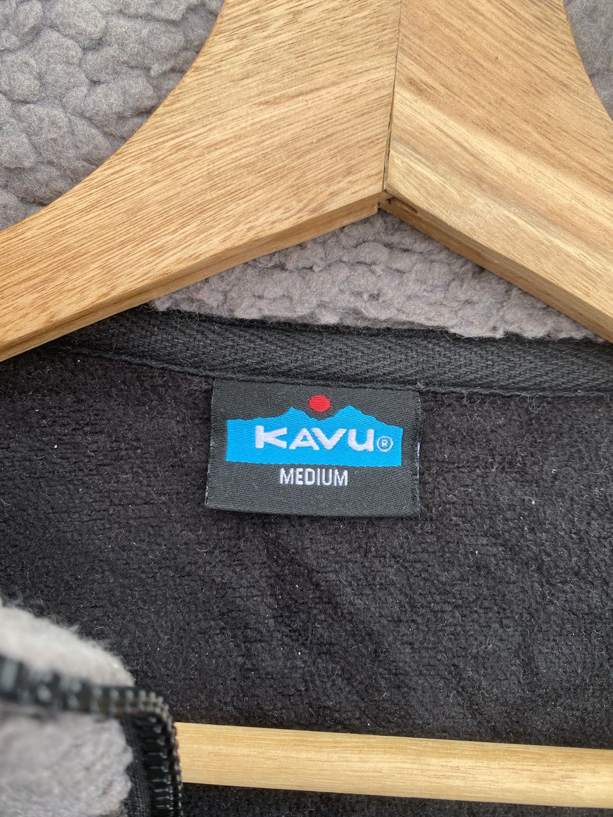 KAVU Rare Vintage KAVU Fleece Vest Size US M / EU 48-50 / 2 - 7 Thumbnail