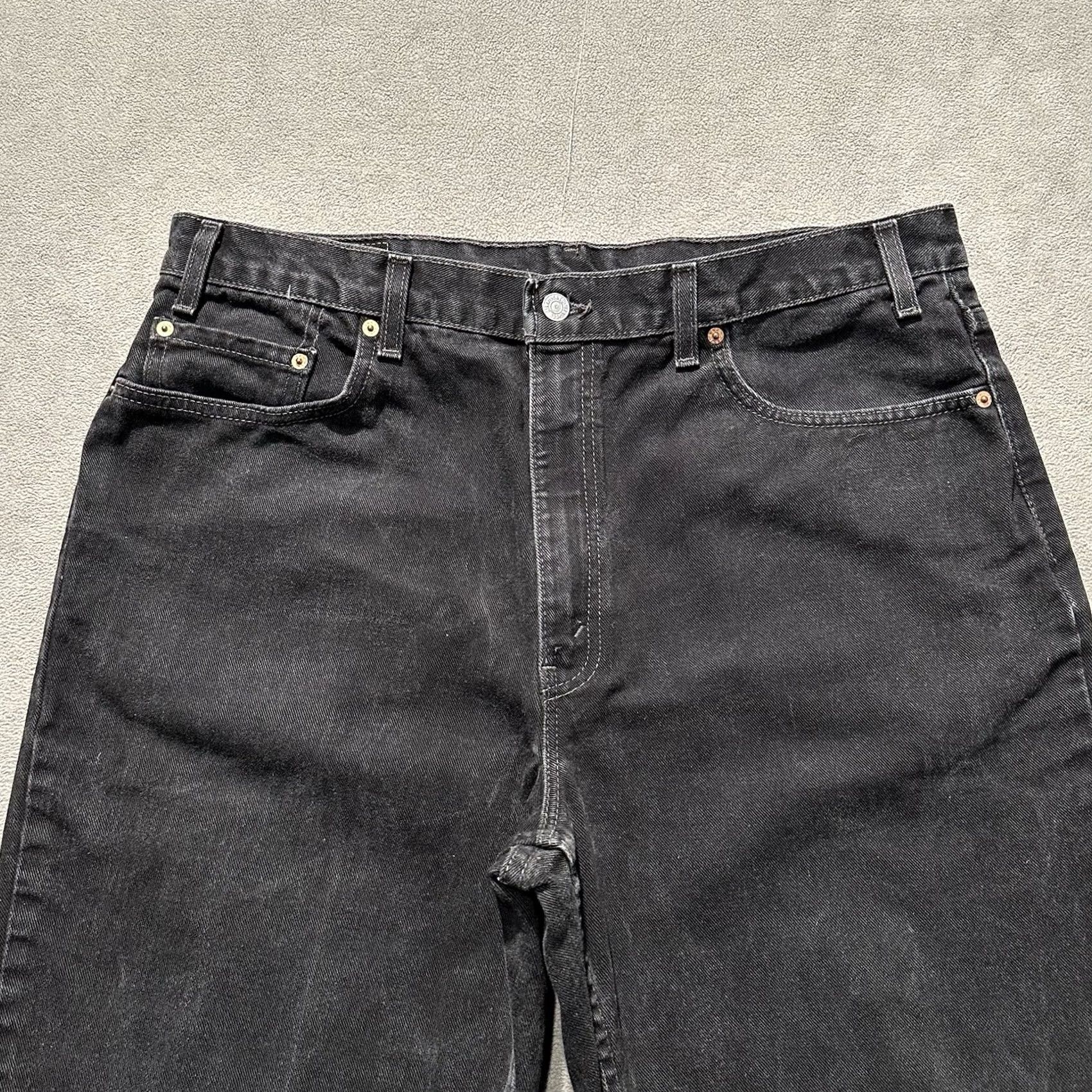 Levi's VINTAGE Levi's 550 Jeans Mens 40x30 Black Relaxed Tapered USA Denim Five-Pocket Levis 500 Series Jeans Mens Black Size US 40 / EU 56 - 3 Thumbnail