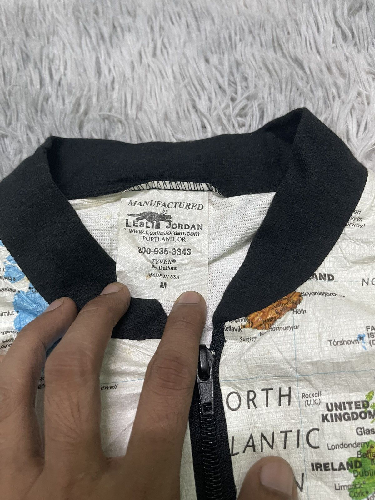 Nirvana VINTAGE 90s WORLD MAP JACKET KURT COBAIN BY LESLIE JORDAN Size US M / EU 48-50 / 2 - 14 Thumbnail
