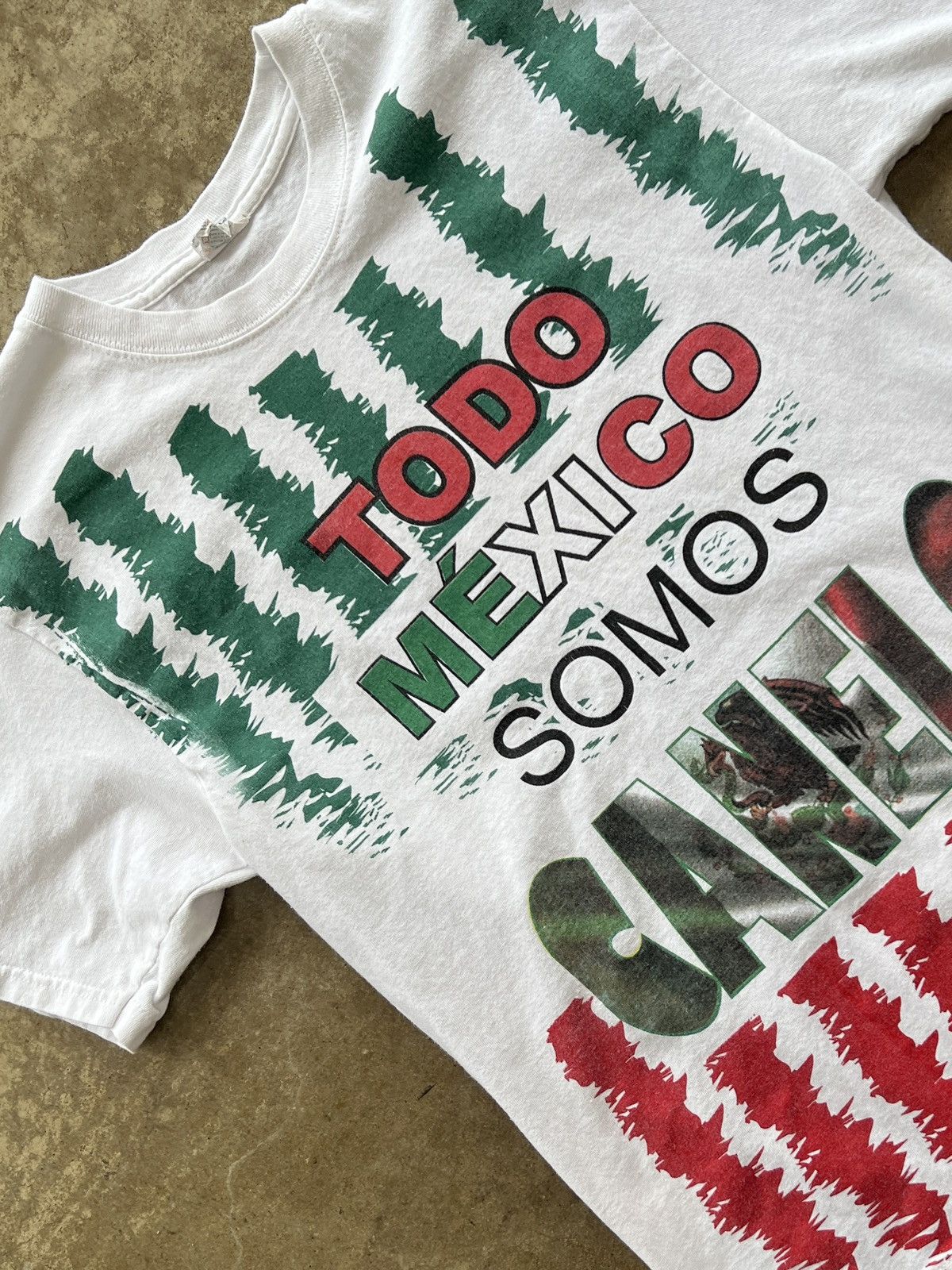 Vintage Todo Mexico Canelo Álvarez Boxing Flag Tee Medium