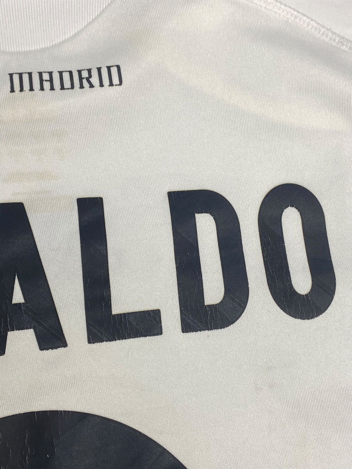 Adidas #9 Ronaldo Real Madrid 2009 Adidas Soccer Jersey Size US M / EU 48-50 / 2 - 21 Thumbnail
