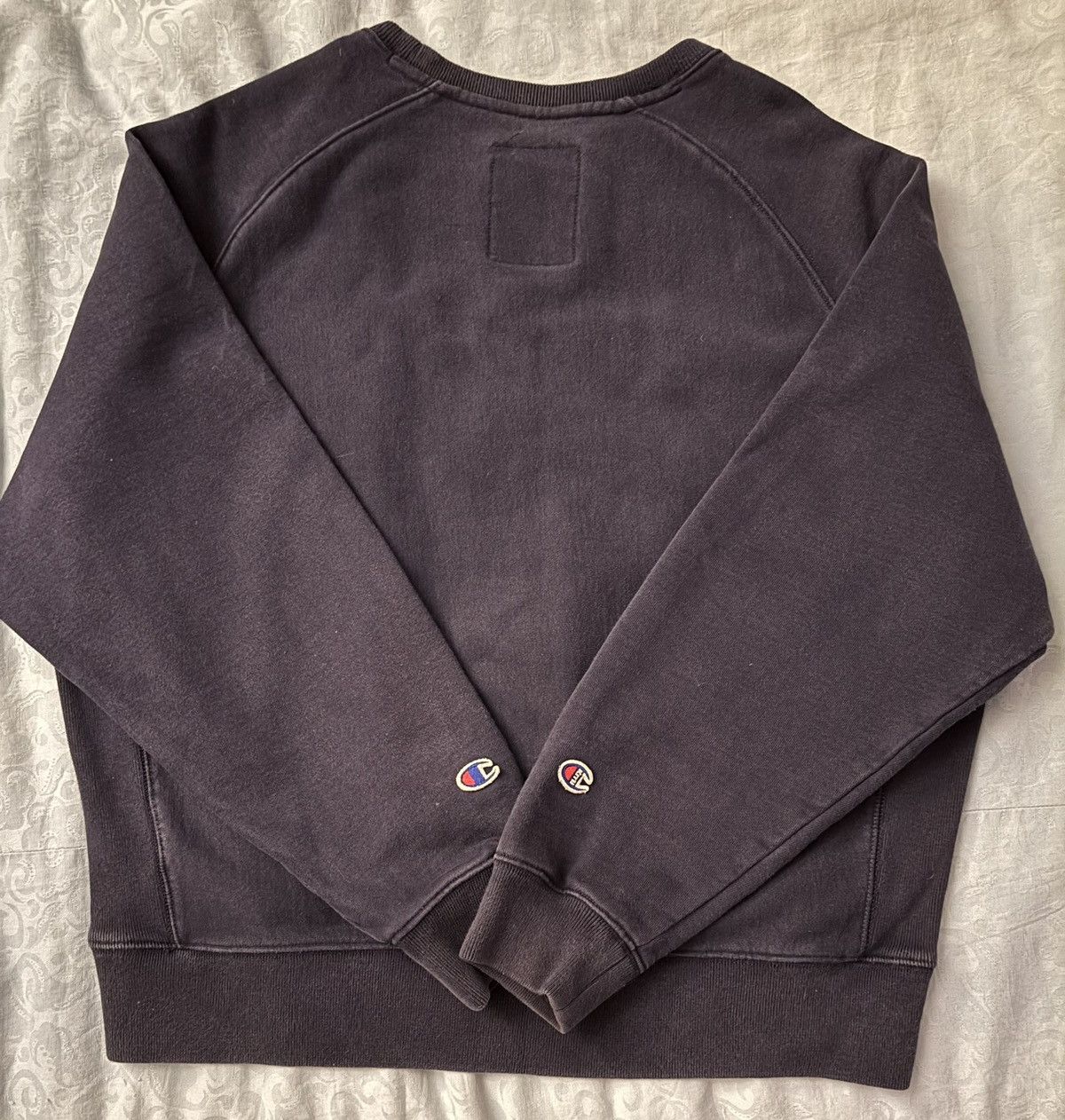 Champion × Kith Champion Kith Blue Crewneck With Double Embroidered Logo Size US M / EU 48-50 / 2 - 2 Thumbnail