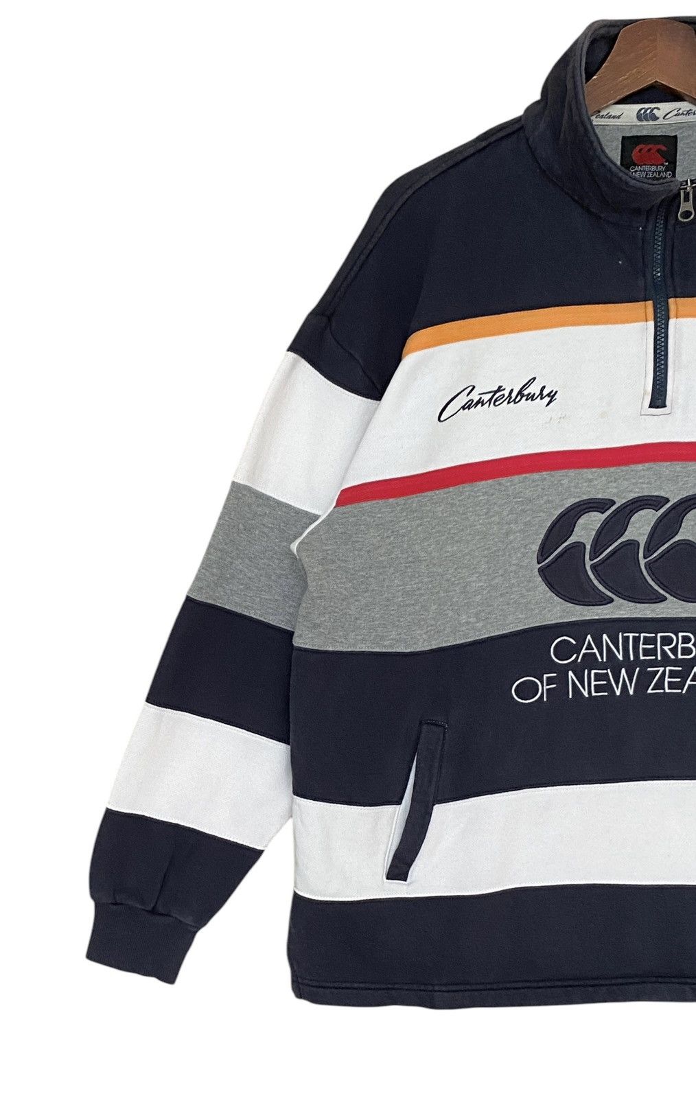 Canterbury of New Zealand × Vintage Vintage Brand Canterbury New Zealand Sweatshirt 1990s Size US L / EU 52-54 / 3 - 3 Thumbnail
