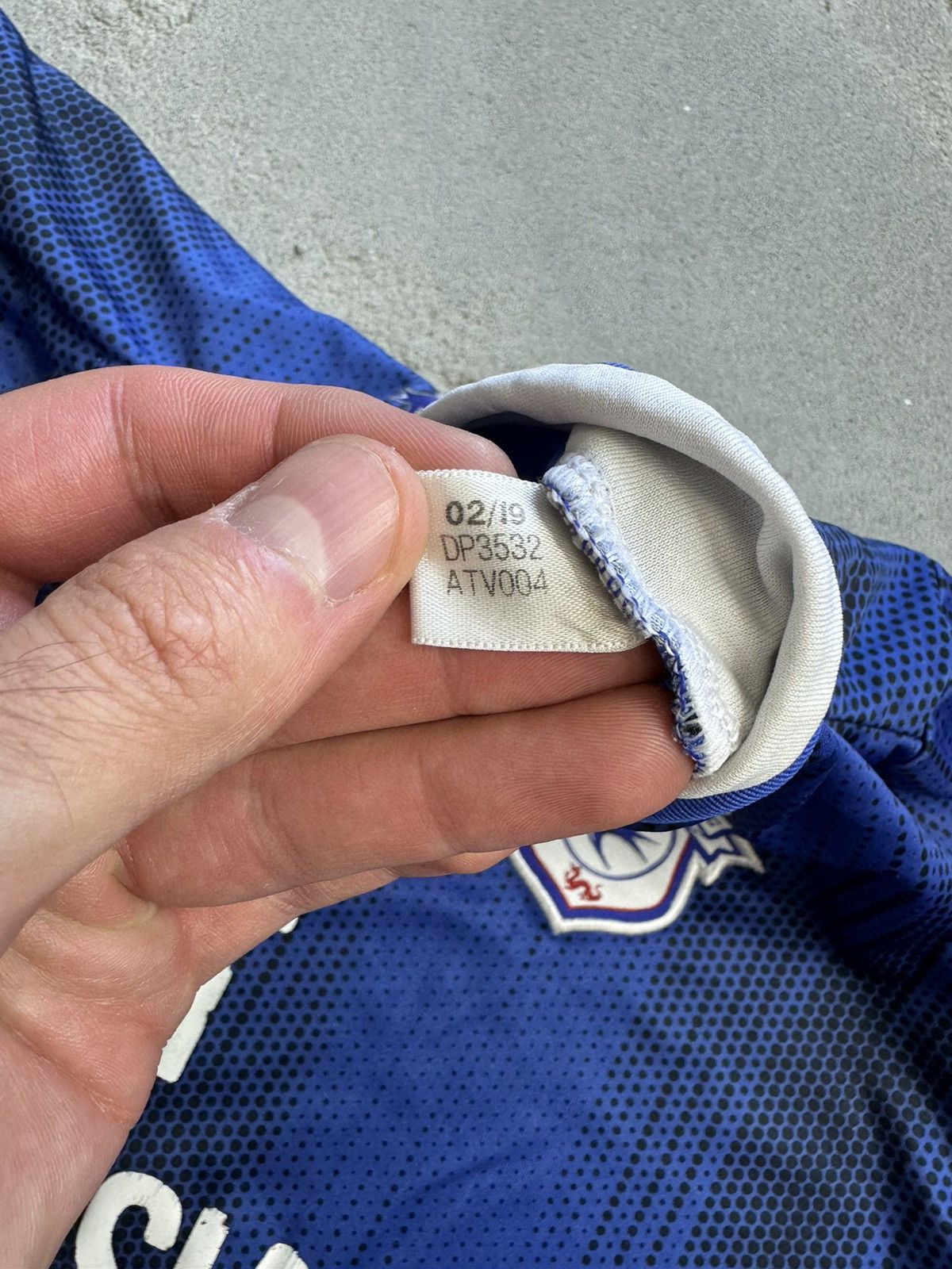 Adidas × Vintage Adidas Cardiff City 2019-2020 Home Jersey Size US XL / EU 56 / 4 - 5 Thumbnail