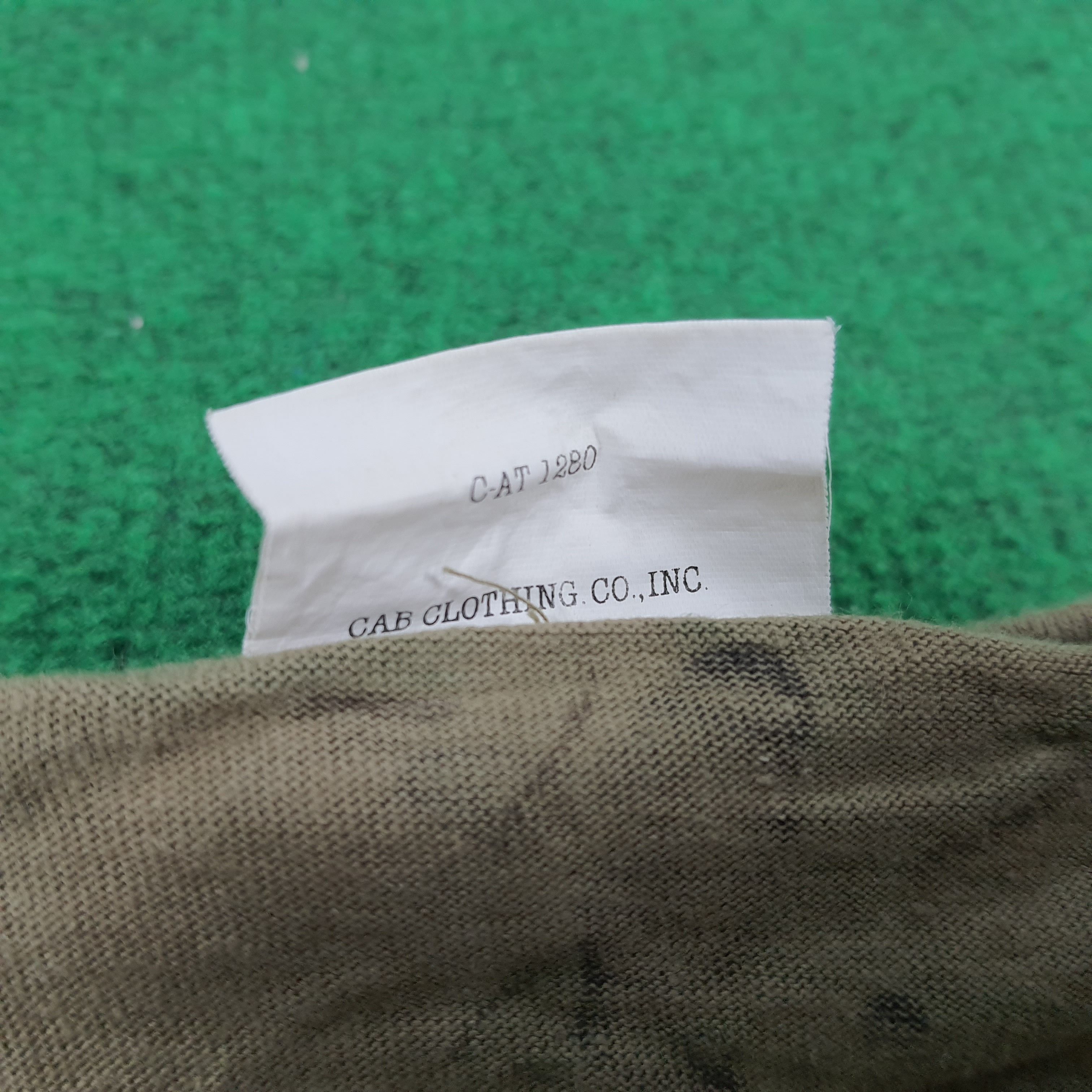 Vintage Vintage Military Camo Army Style T-shirt Size US M / EU 48-50 / 2 - 5 Thumbnail