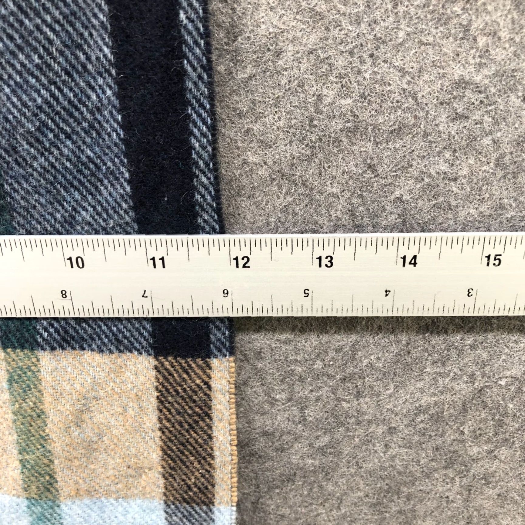 Vintage Italian Woolen Treasures Scarf Mens One Size Blue Plaid Wool Fringe Knit Rectangle Neck Warmer Winter Size ONE SIZE - 5 Thumbnail
