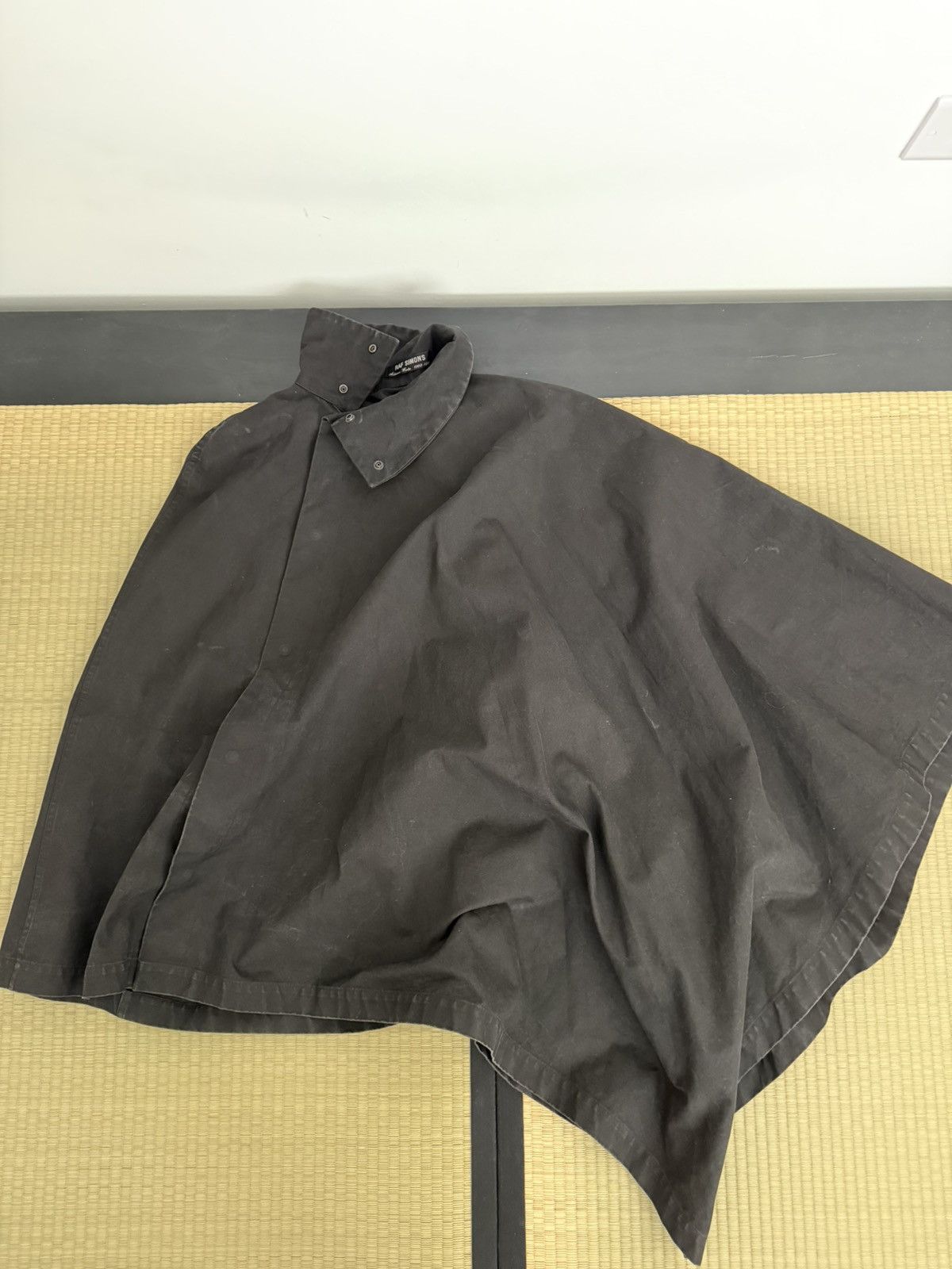 Raf Simons Raf Simons 1998-1999 Sample Cape Size US S / EU 44-46 / 1 - 7 Thumbnail