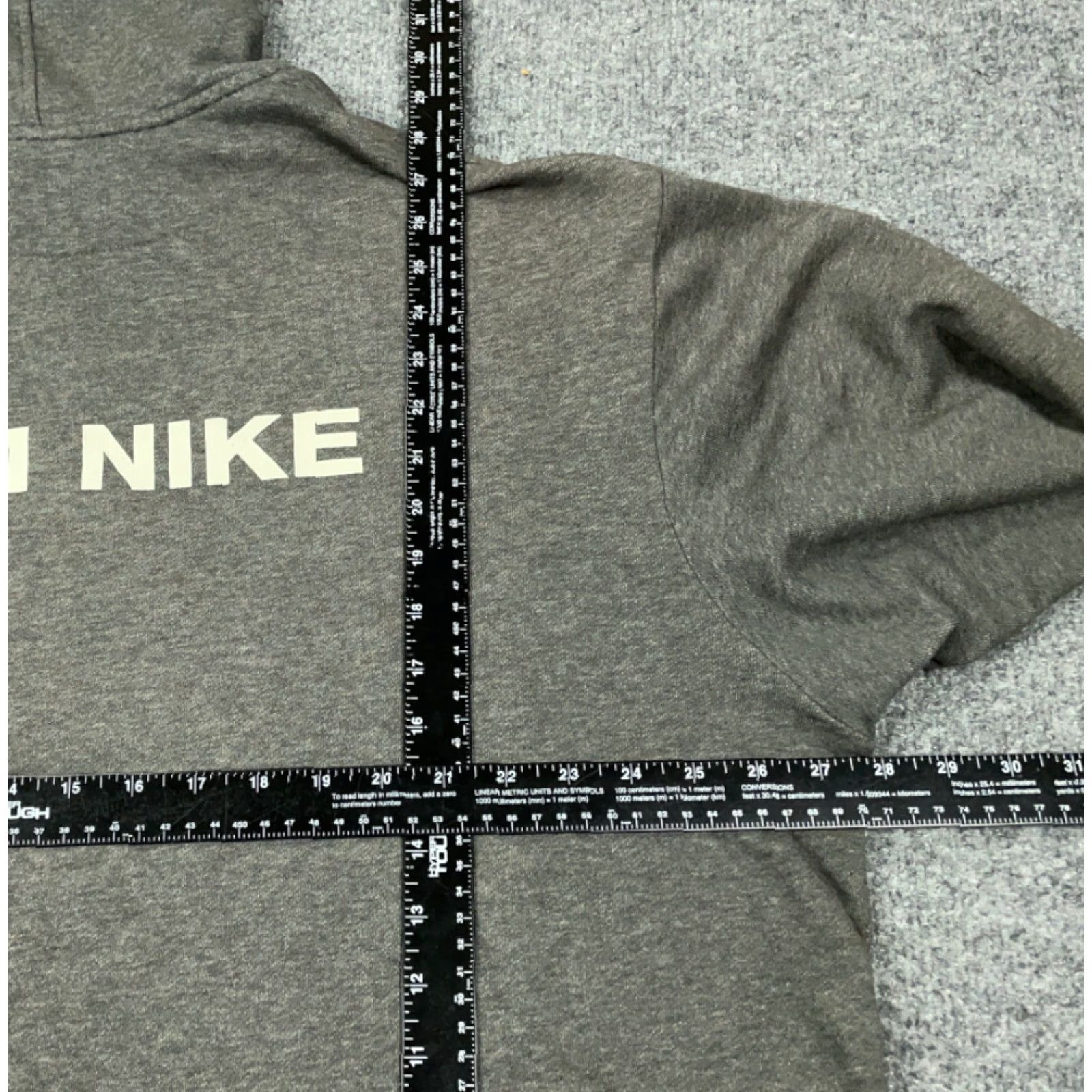 Nike VINTAGE Distressed Nike Sportswear Gray Full Zip Hoodie Sweatshirt Mens 2XL Heavyweight Cotton Blend - 90s Retro Graphic Print Size US XXL / EU 58 / 5 - 4 Thumbnail