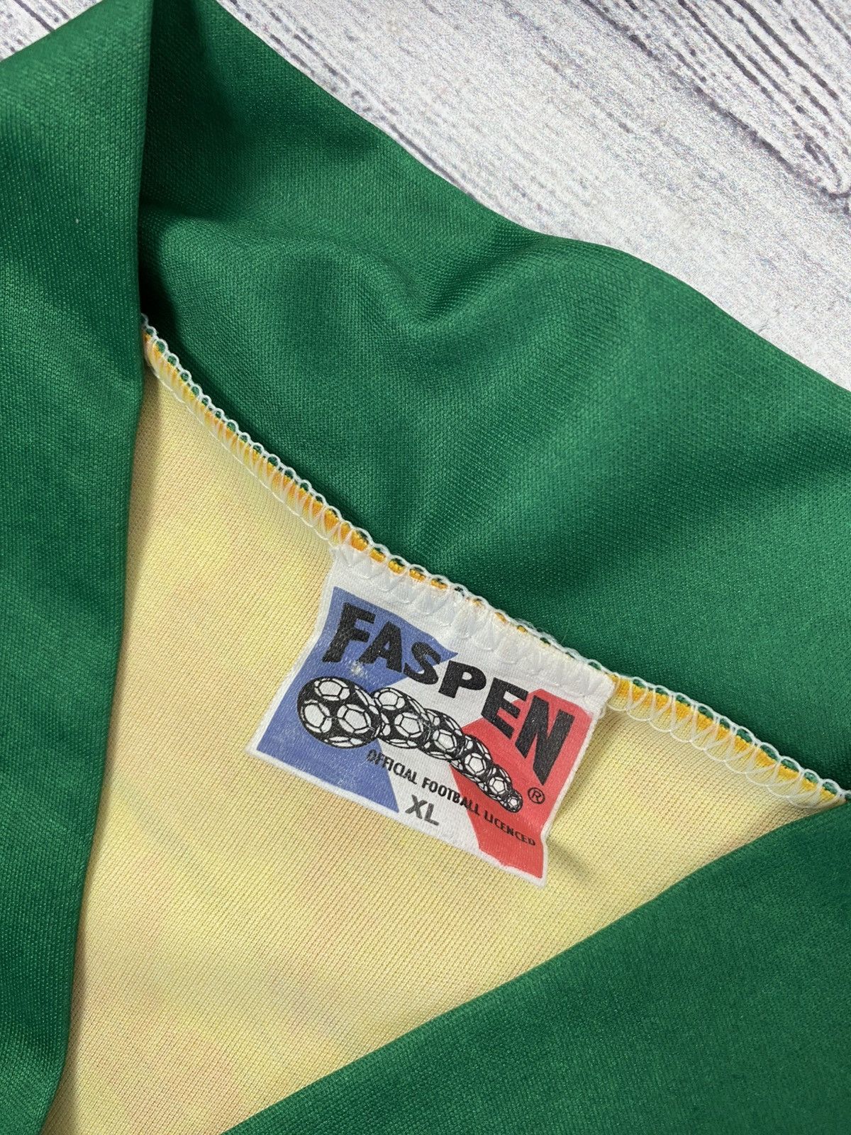 Vintage Vintage Faspen Brasil football soccer jersey Size US XL / EU 56 / 4 - 10 Thumbnail