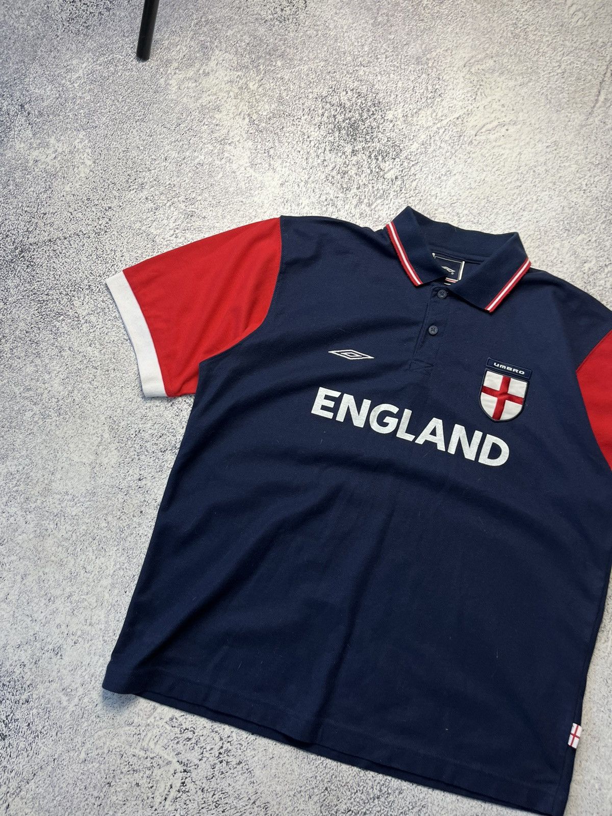 Umbro Vintage Umbro England soccer jersey polo size M Size US M / EU 48-50 / 2 - 6 Thumbnail