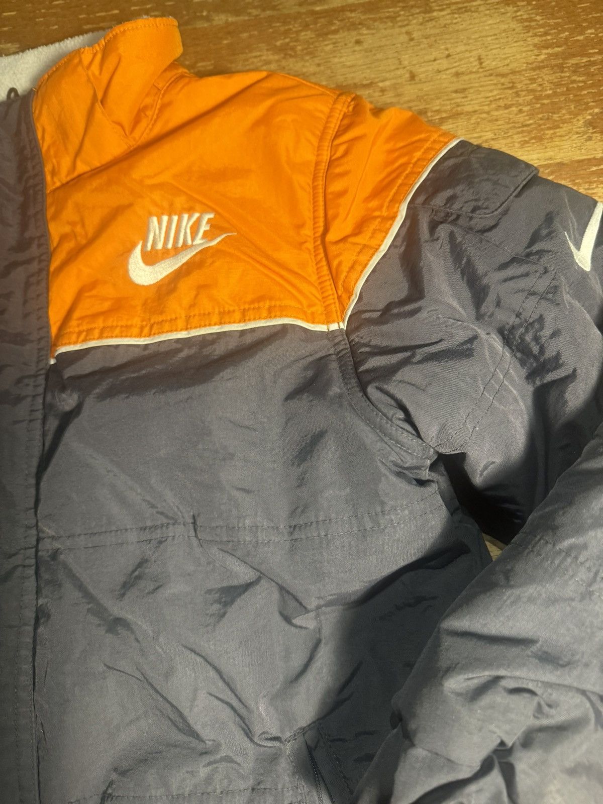 Nike Y2K Youth Nike Grey and Orange Puffer Jacket Size US M / EU 48-50 / 2 - 2 Thumbnail