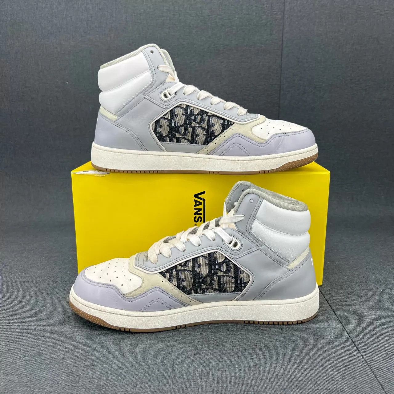 Dior Dior B27 Gray White Sneakers Size 41 Size US 8 / EU 41 - 3 Thumbnail