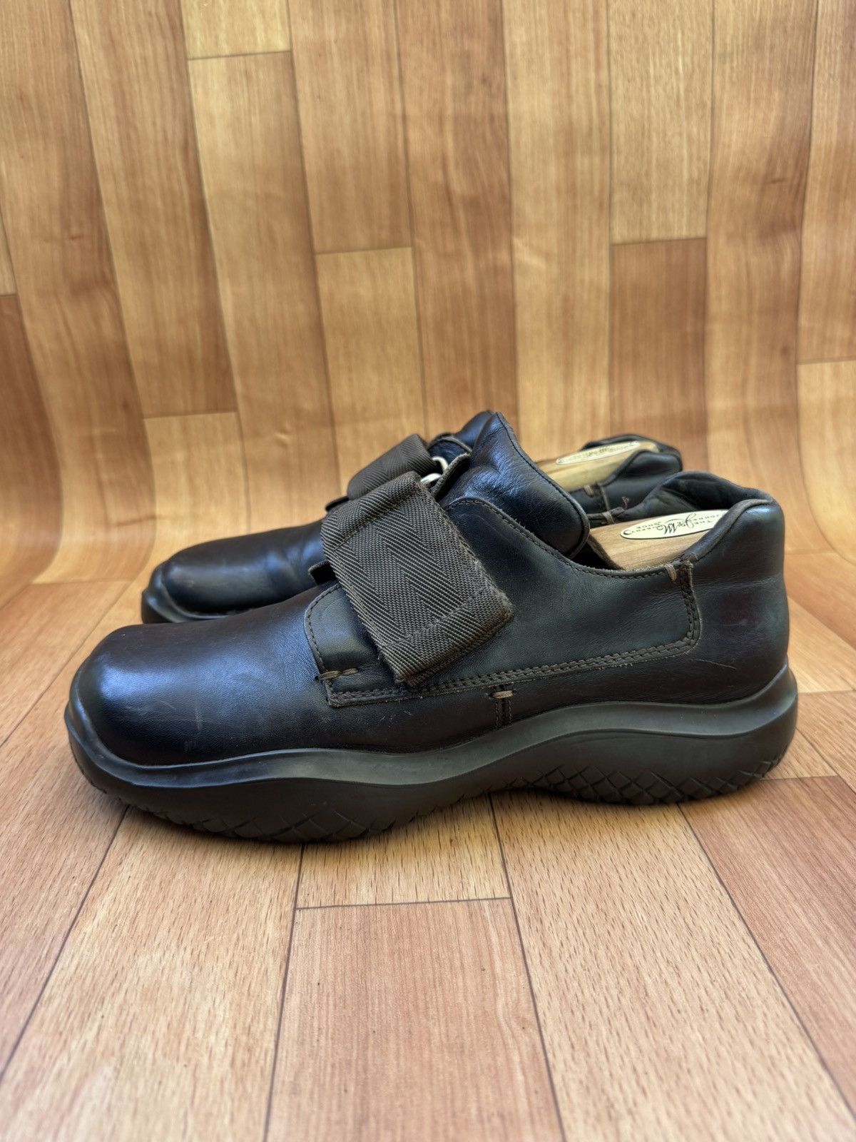 Prada 🔥AW99 Velcro Brixxen low Sneakers Size US 7 / EU 40 - 6 Thumbnail