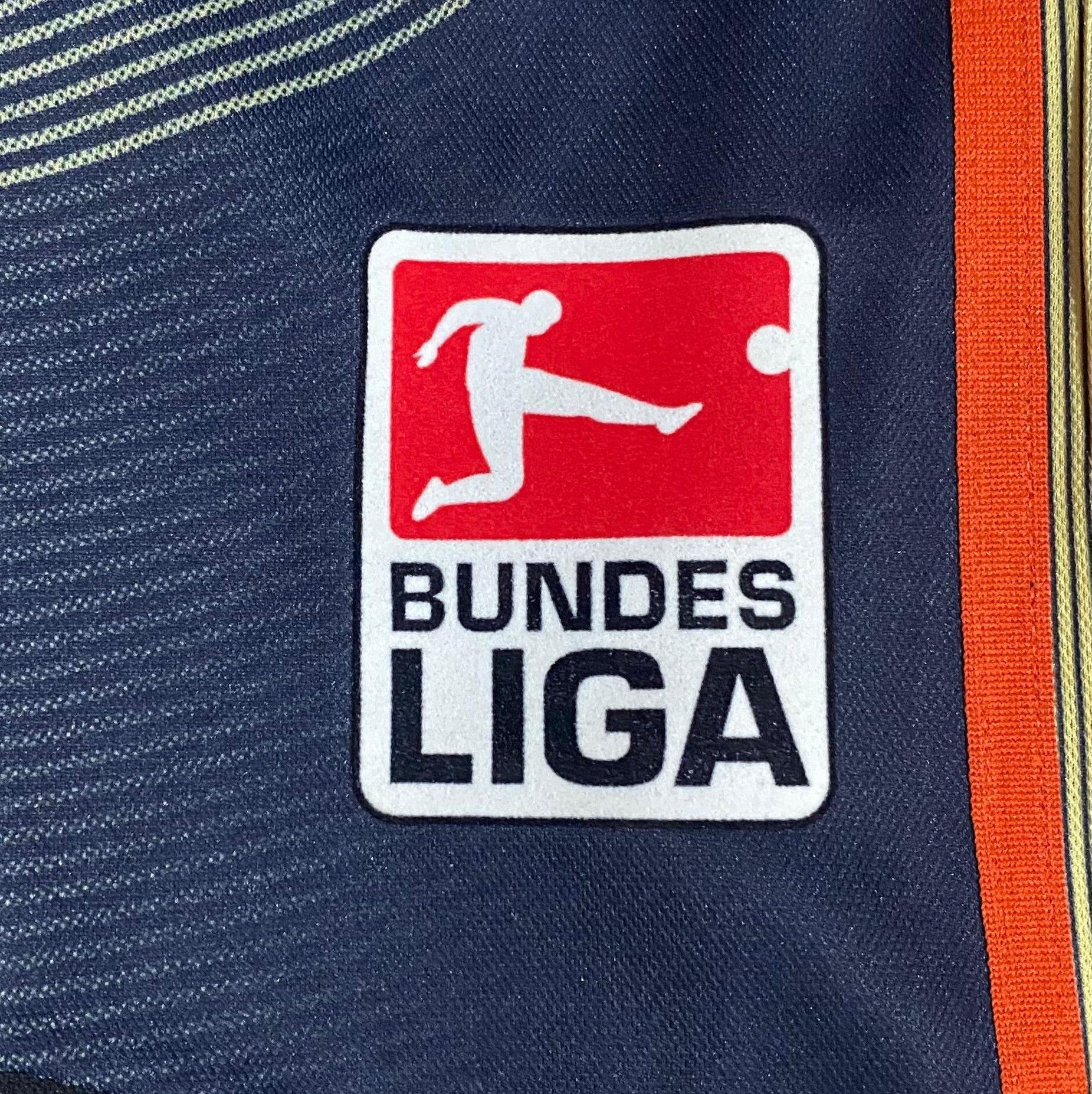 Adidas Bayern Munchen 2003-2004 Goalkeeper Jersey Oliver Kahn Size US L / EU 52-54 / 3 - 6 Thumbnail