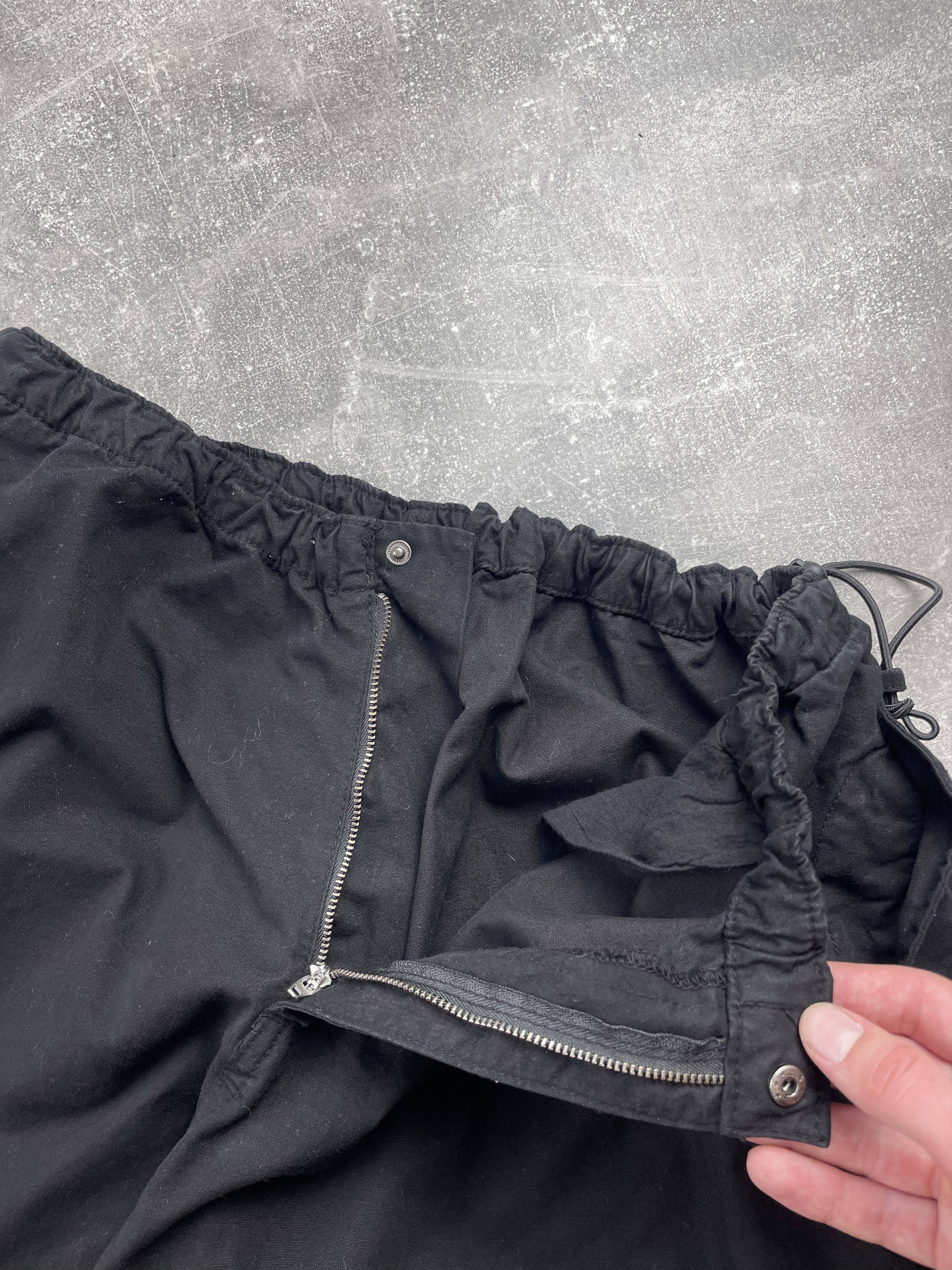 Japanese Brand Black cotton gorpcore wide parachute pants drawstring Size US 32 / EU 48 - 9 Thumbnail