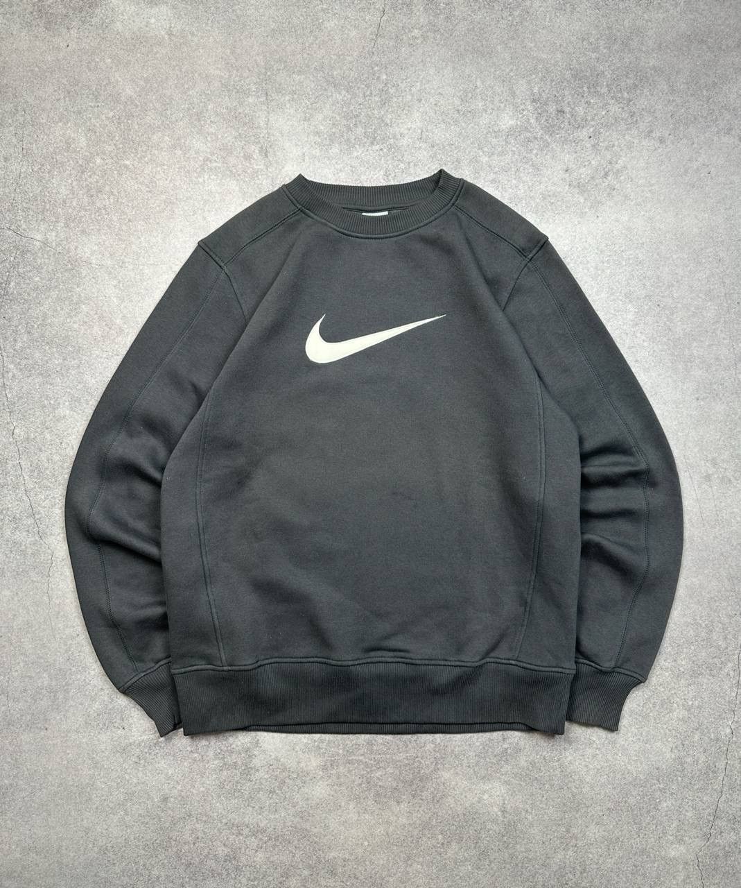Nike Vintage Nike Sweatshirt, Size M – Classic 90s Sportswear Size US M / EU 48-50 / 2 - 1 Thumbnail
