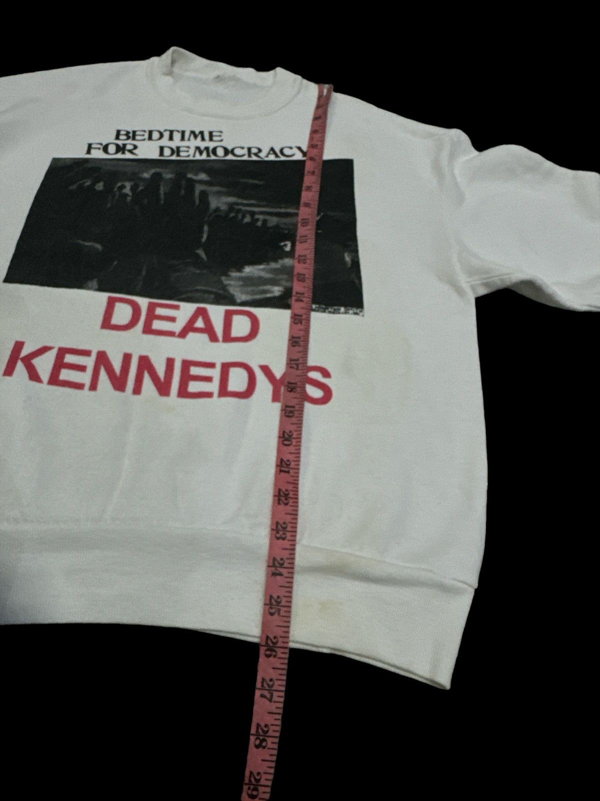 Band Tees VINTAGE 1980s DEAD KENNEDYS SWEATSHIRT Size US L / EU 52-54 / 3 - 4 Thumbnail