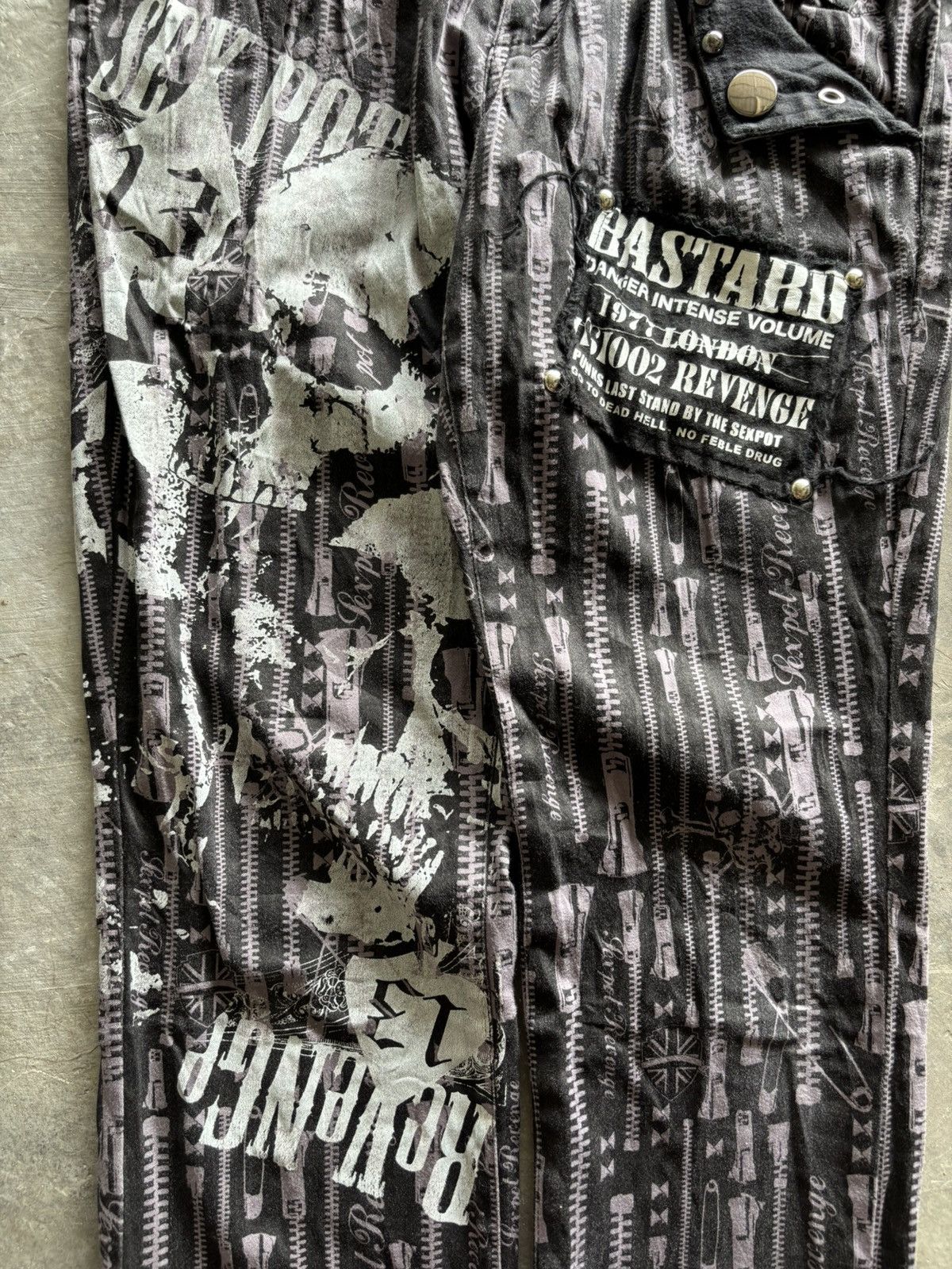Sex Pot ReVeNGe y2k sex pot revenge punk gothic overprint pant skull anarchy Size US 28 / EU 44 - 11 Thumbnail