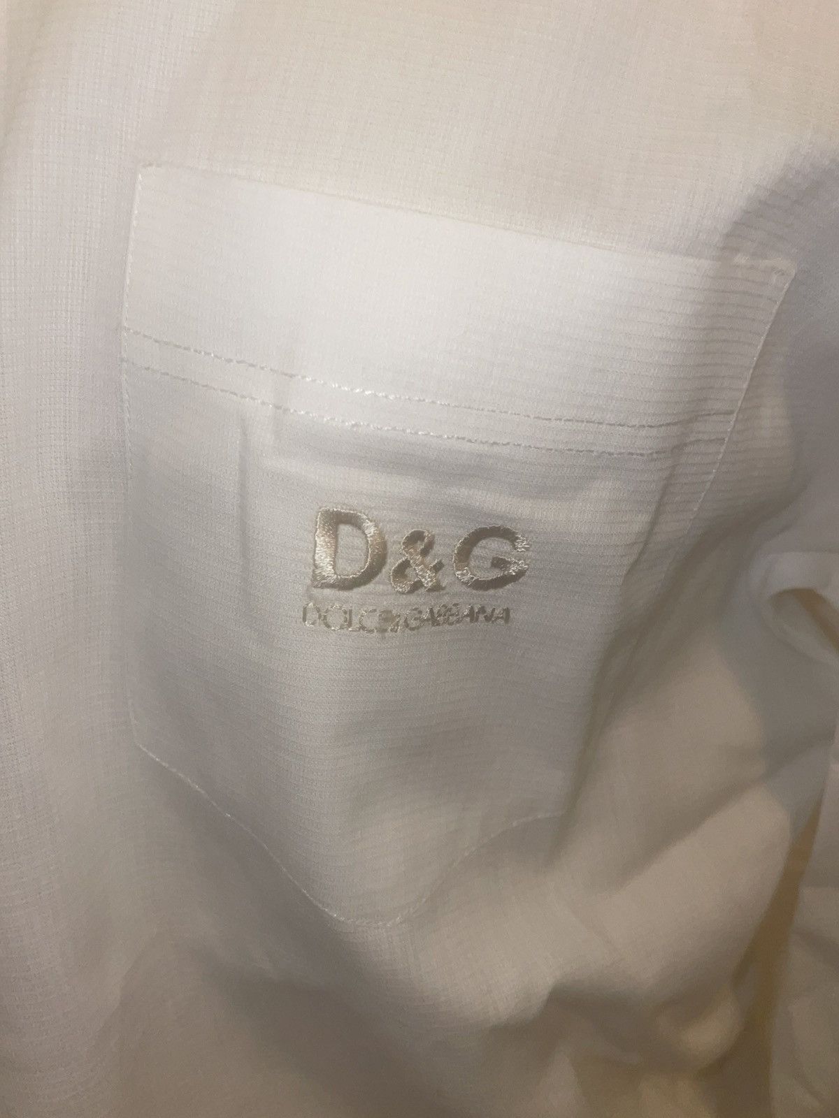 Dolce & Gabbana VTG Dolce & Gabbana White Button Down Logo Pocket Embroider Size US M / EU 48-50 / 2 - 2 Thumbnail