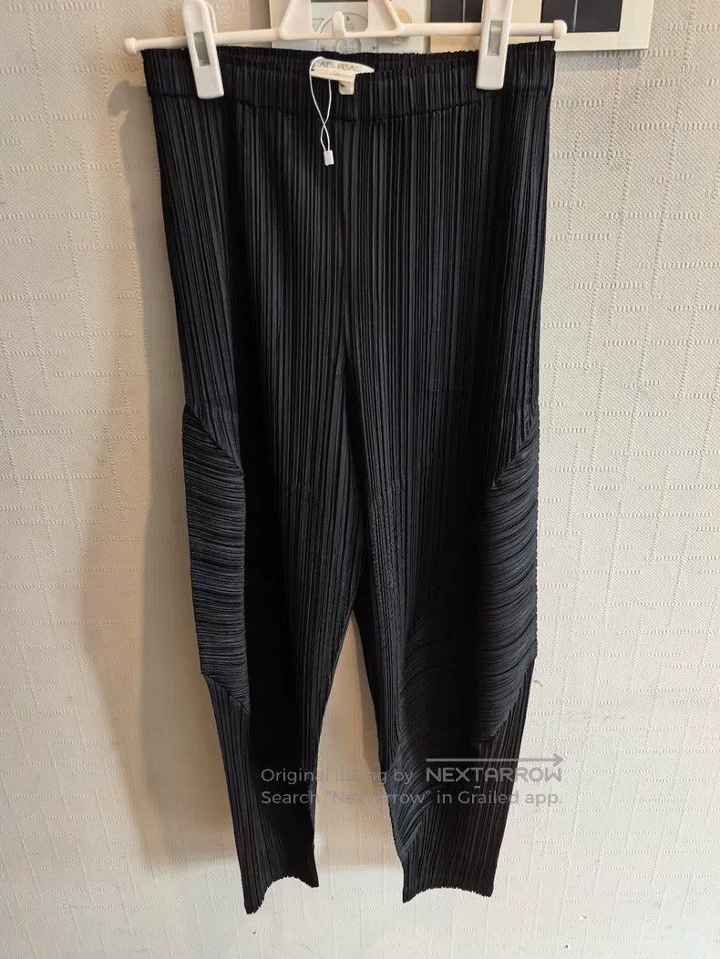 Issey Miyake Issey Miyake size:3 Black Twist Pants Size 31" - 2 Thumbnail