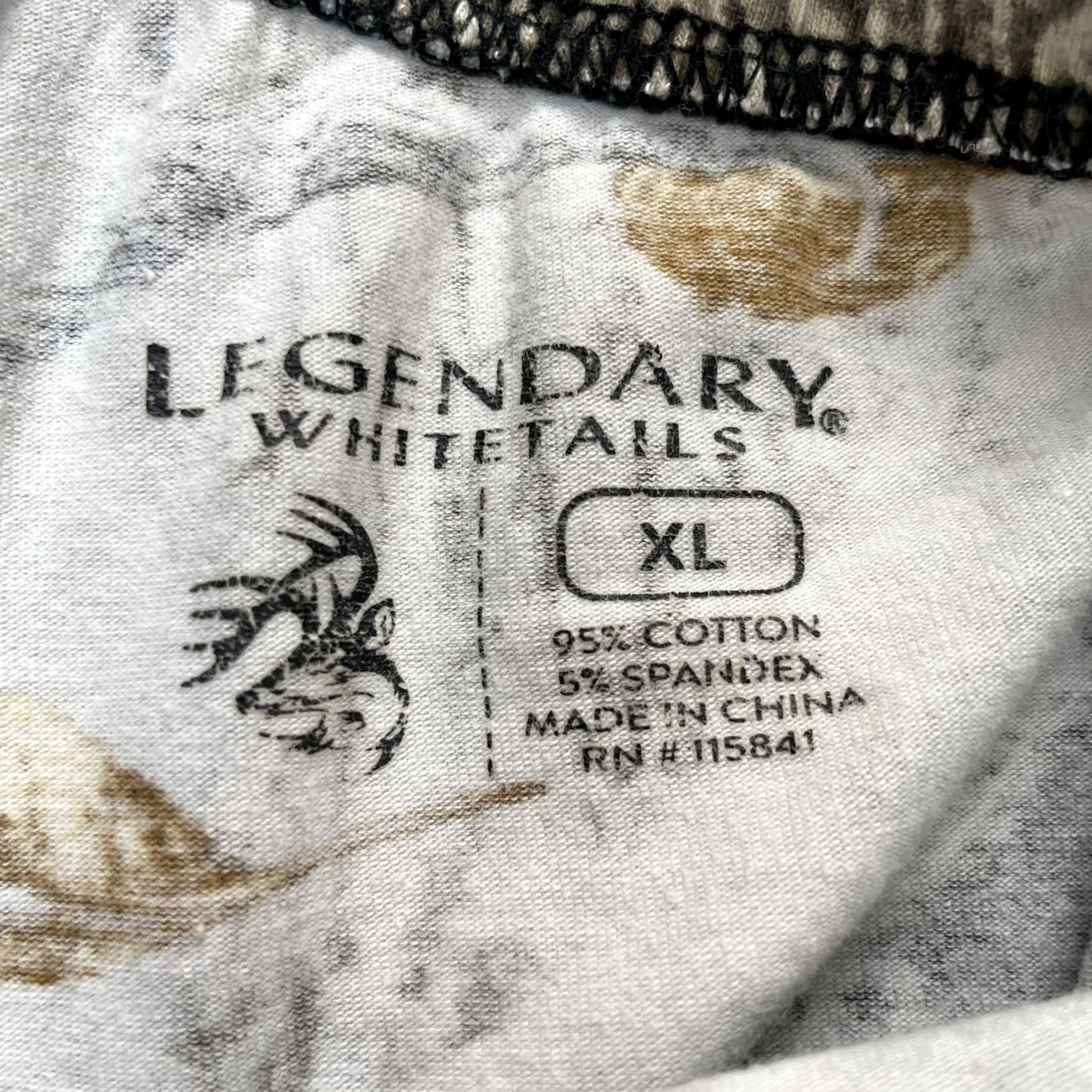 Vintage Legendary Whitetails Leggings Womens XL Camo Real Tree Stretch Hunting Ankle Skinny 28in Inseam Gym & Training, Walking, Activewear, Easy Care Womens Size 26" / US 2 / IT 38 - 3 Thumbnail