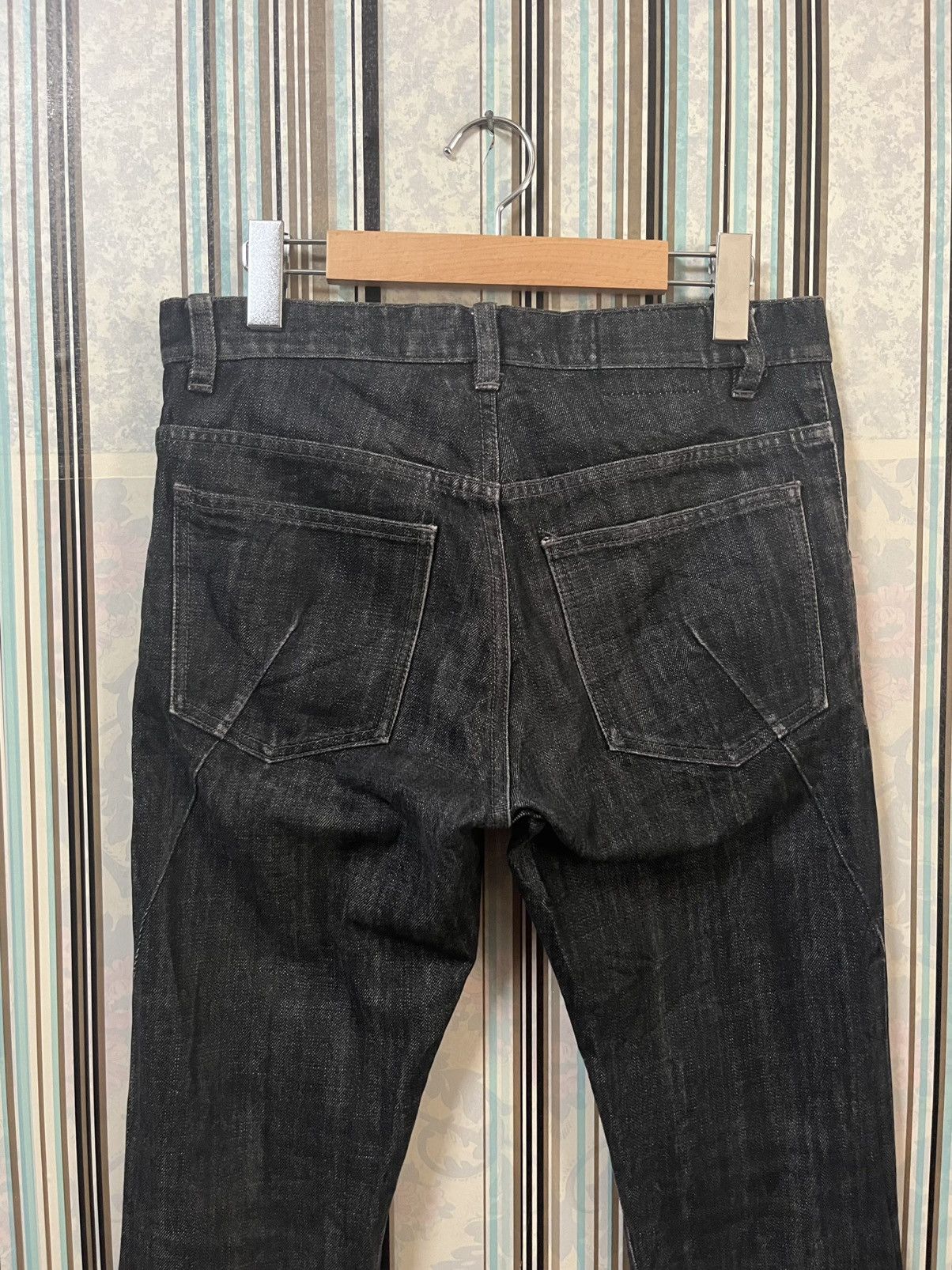 Attachment 1990s straight leg twisted stitching design #I Size US 28 / EU 44 - 4 Thumbnail