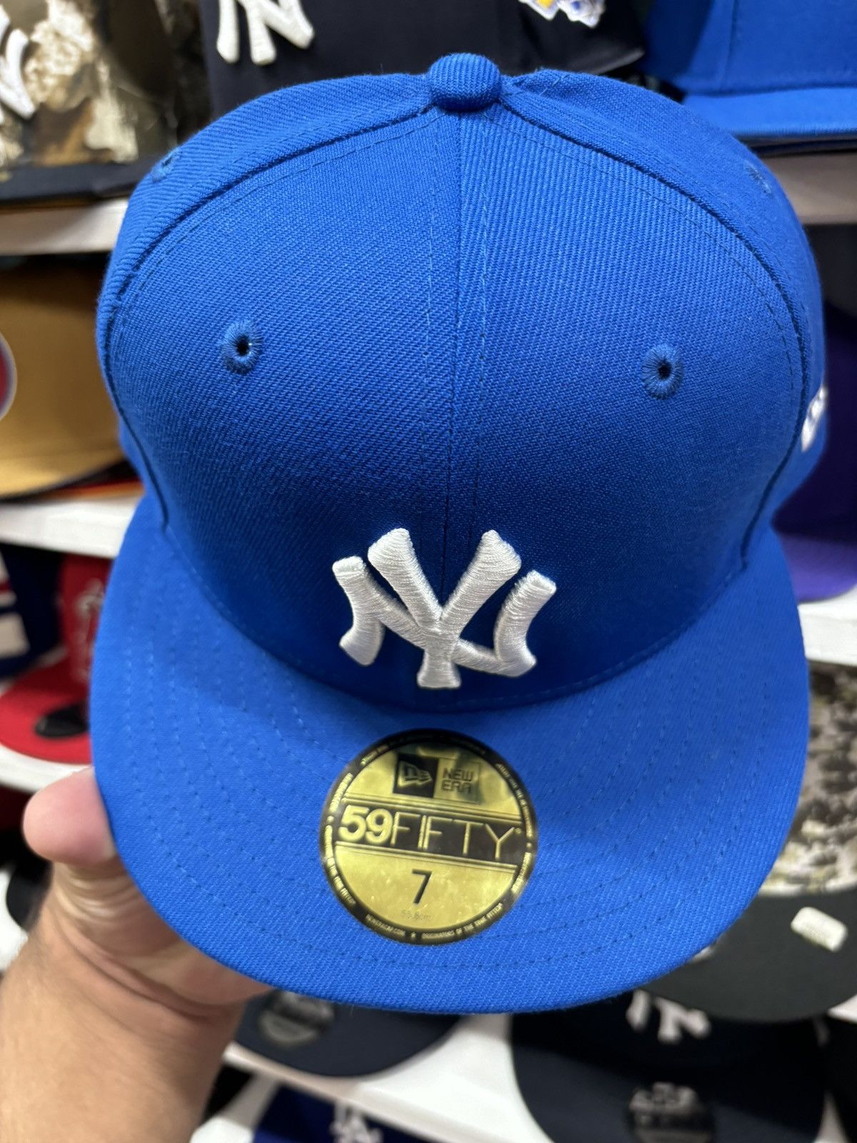 New Era Size 7 New York Yankees Blue 59Fifty Fitted Hat Size ONE SIZE - 2 Thumbnail
