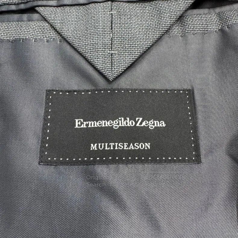 Ermenegildo Zegna Ermenegildo Zegna Gray Plaid Wool Blazer. Size US L / EU 52-54 / 3 - 6 Thumbnail