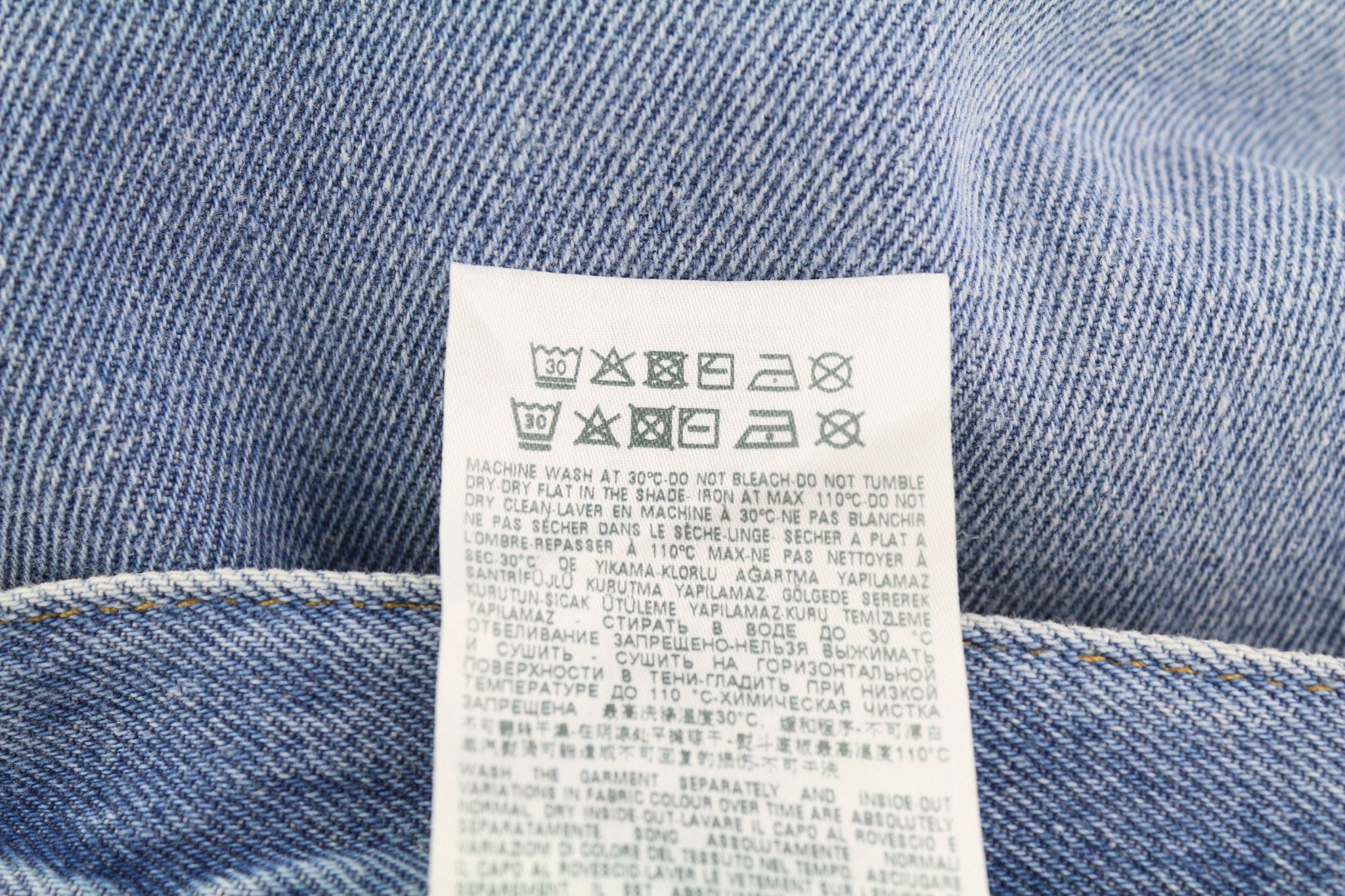 Diesel 2010 9C16S W32/L32 Loose Fit Straight Button Jeans 40151 Size US 32 / EU 48 - 11 Thumbnail
