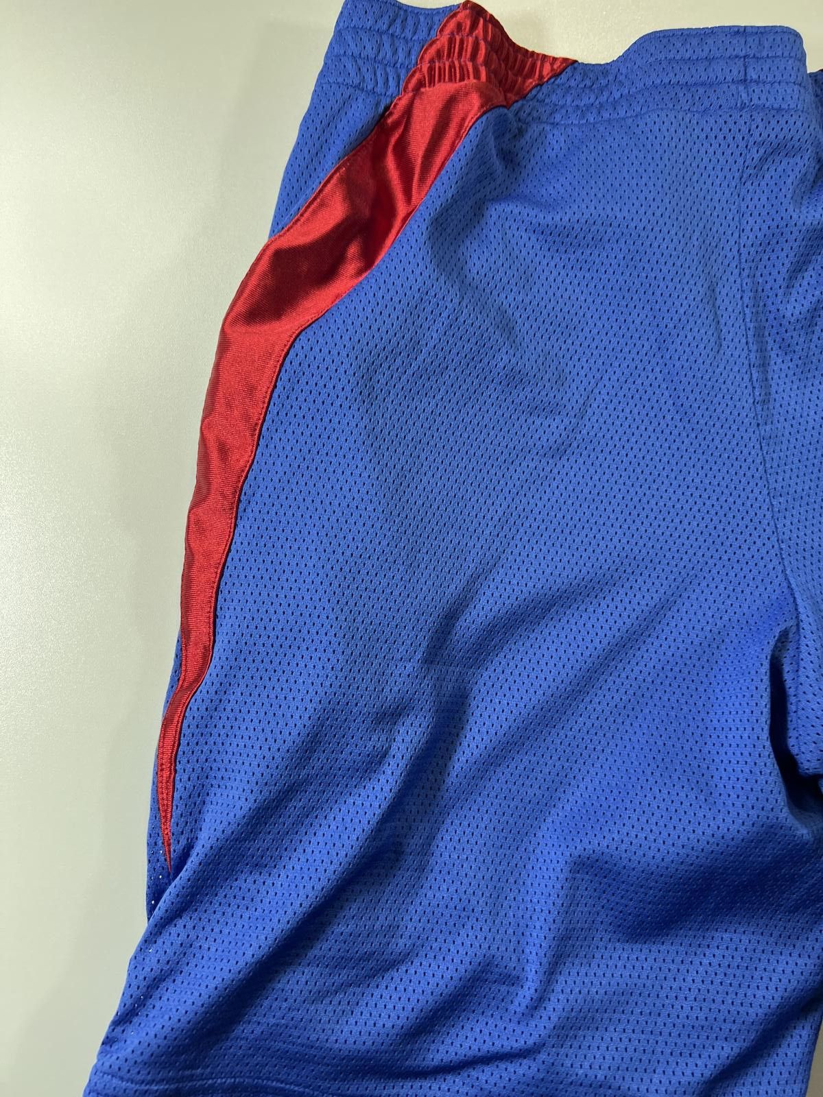 Nike Nike Blue and Red Athletic Basketball Shorts Size US 32 / EU 48 - 11 Thumbnail