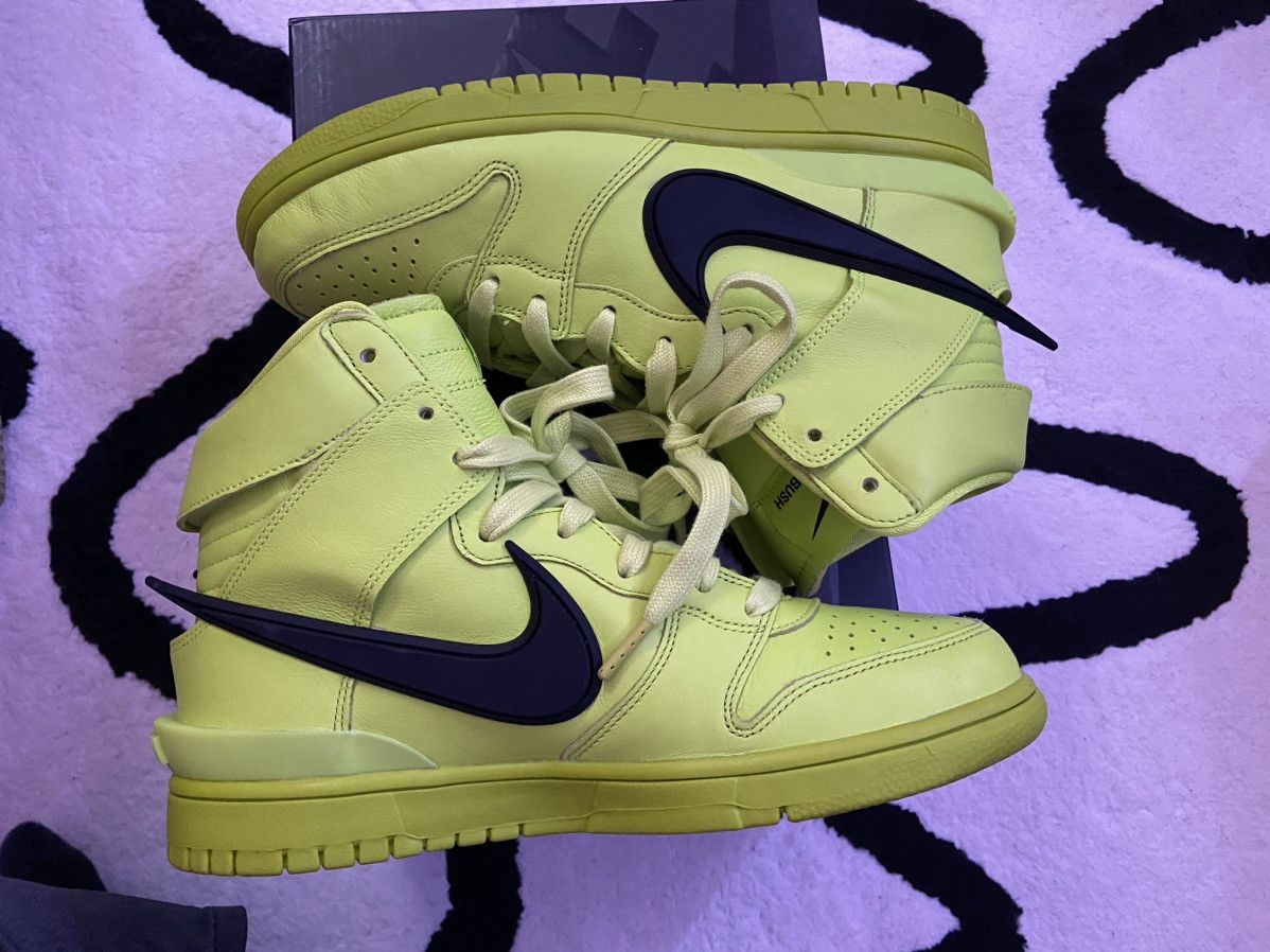 Ambush Design × Nike Ambush Nike Dunk High Flash Lime Size US 8 / EU 41 - 2 Thumbnail