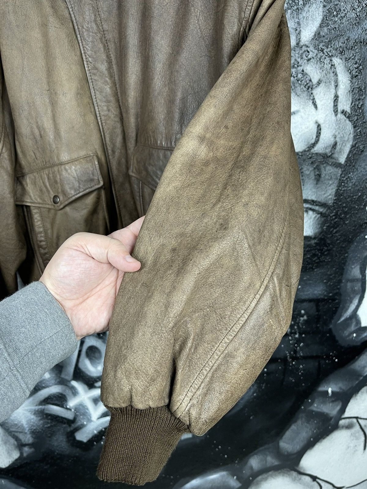 Hard Rock Cafe × Vintage Vintage Hard Rock Cafe Orlando Leather Jacket Men’s Size US M / EU 48-50 / 2 - 18 Thumbnail