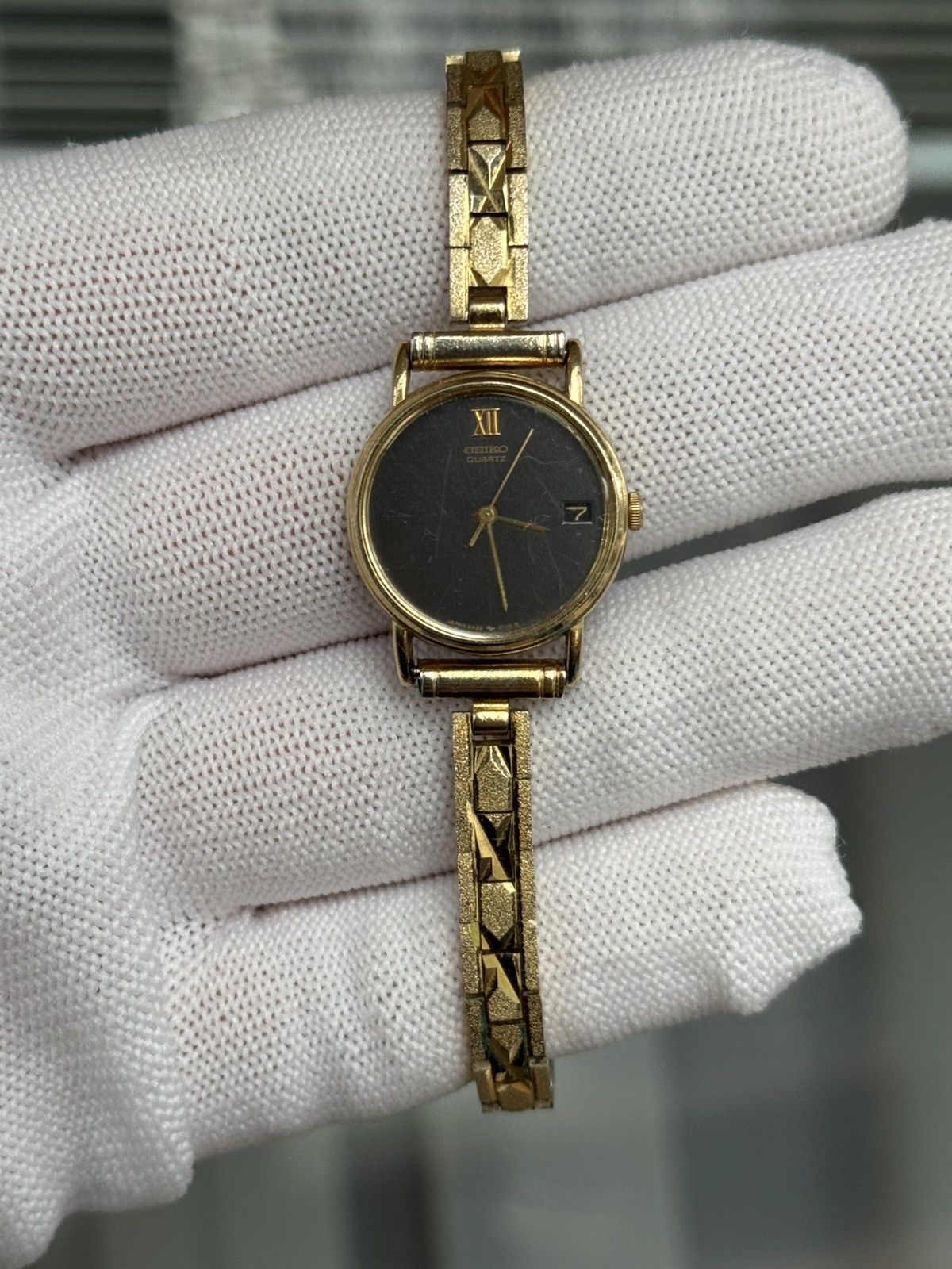 Japanese Brand × Seiko × Vintage 90-00s Japanese Seiko Quartz Luxury watch with Data, WORK Size ONE SIZE - 1 Thumbnail