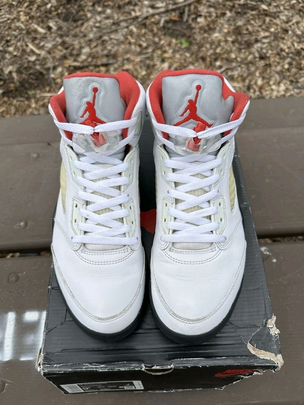 Jordan Brand Nike Air Jordan Retro 5 Fire Red 2020 DA1911102 Size 9.5 Men Size US 9.5 / EU 42-43 - 2 Thumbnail