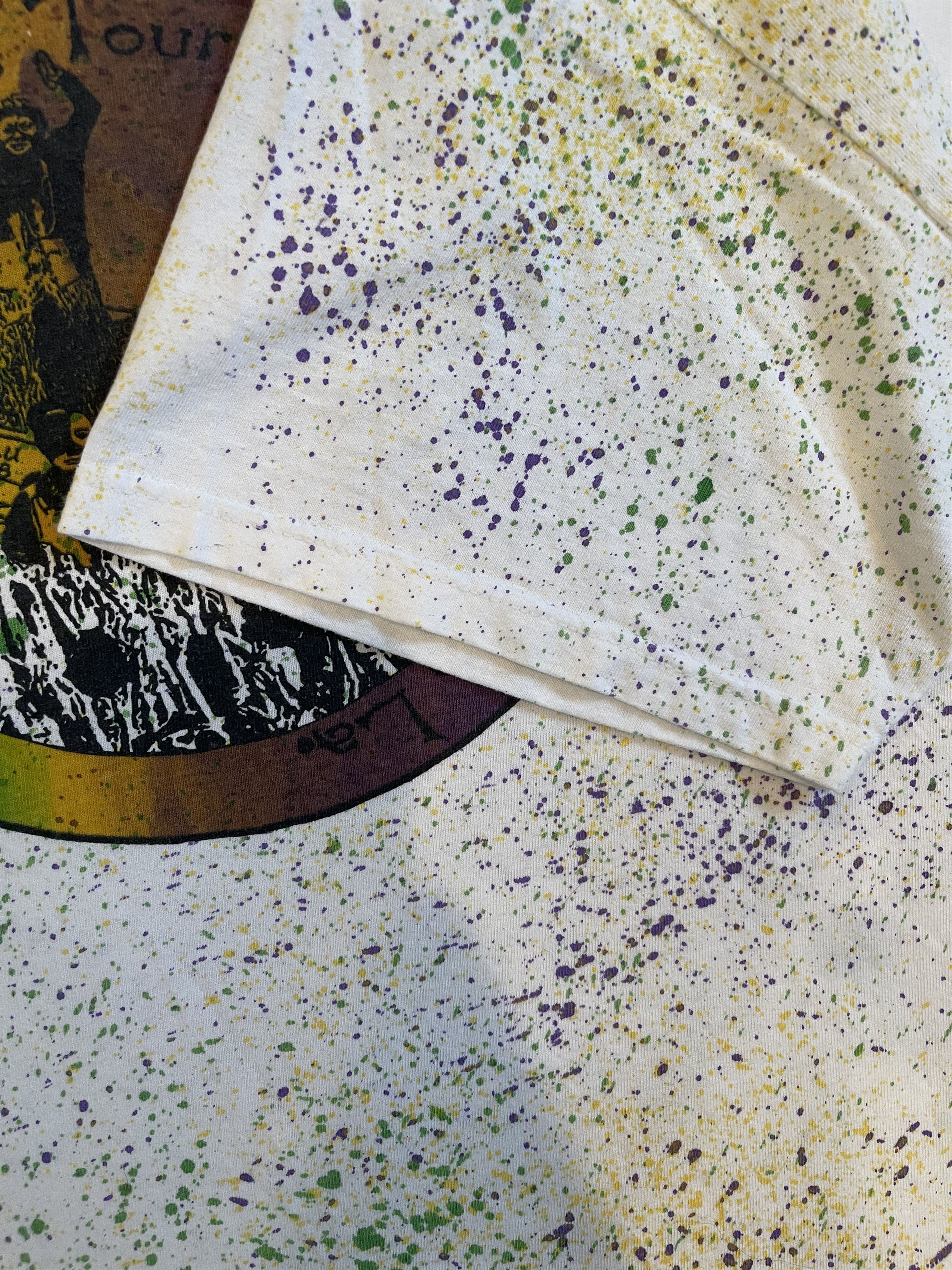 Delta Vintage 1998 Mardi Gras Paint Splatter AOP T-shirt Size US XL / EU 56 / 4 - 7 Thumbnail