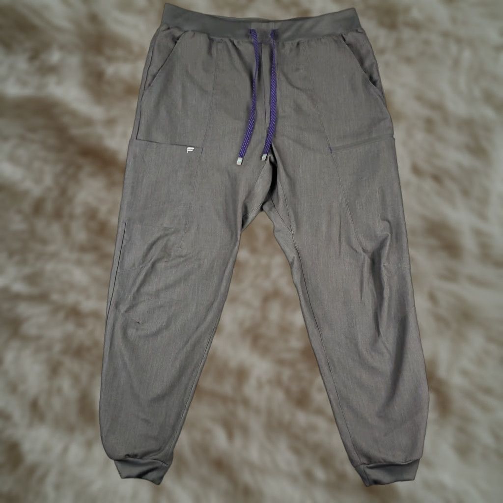 Fabletics Fabletics Pants Womens XL Gray Performance Lightweight Tapered Jogger Size 40" / US 18 - 1 Thumbnail