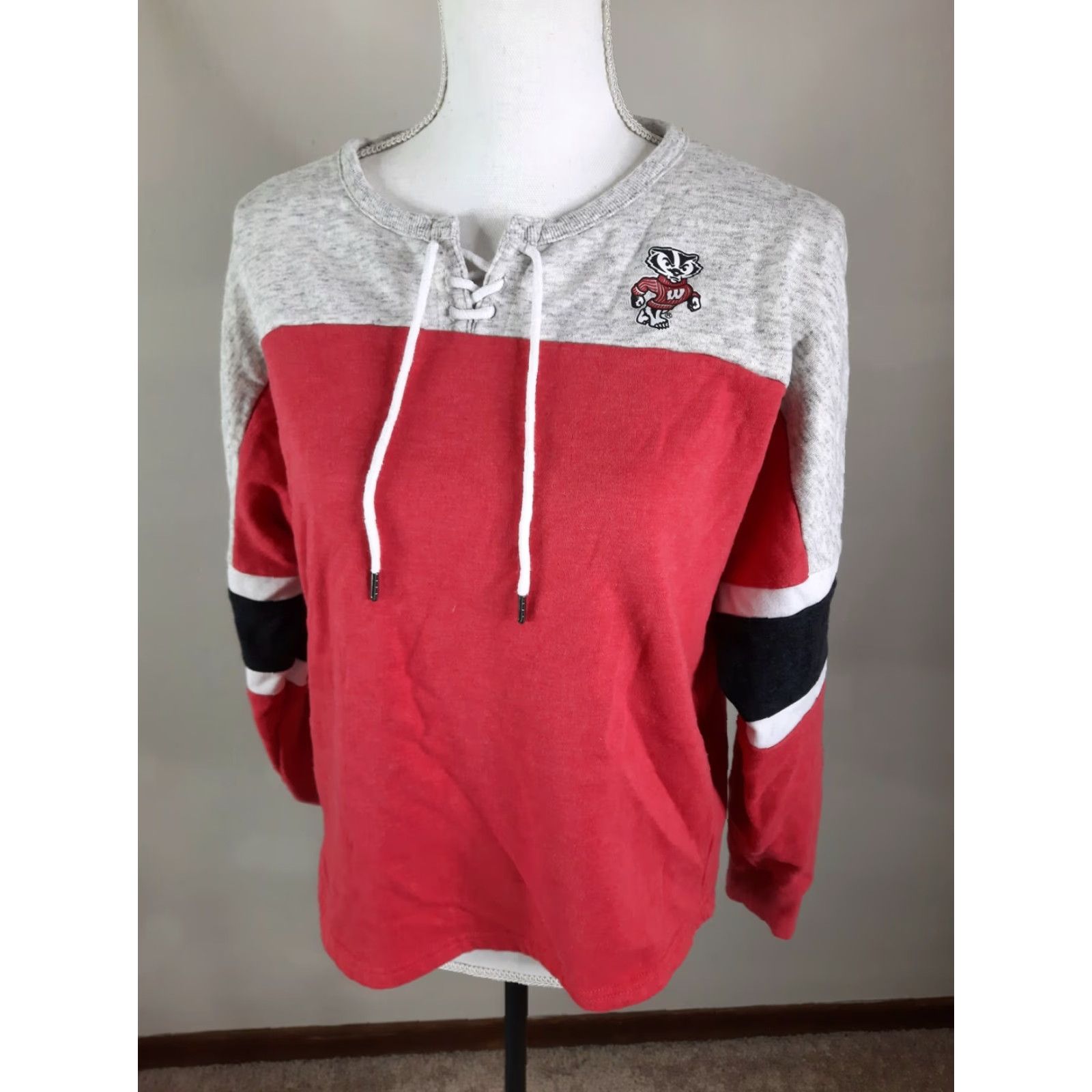Vintage Colosseum Wisconsin Badgers Women's Pullover Sweatshirt Size S Red Crew Neck Long Sleeve cotton blend Sweatshirt Size S / US 4 / IT 40 - 2 Thumbnail