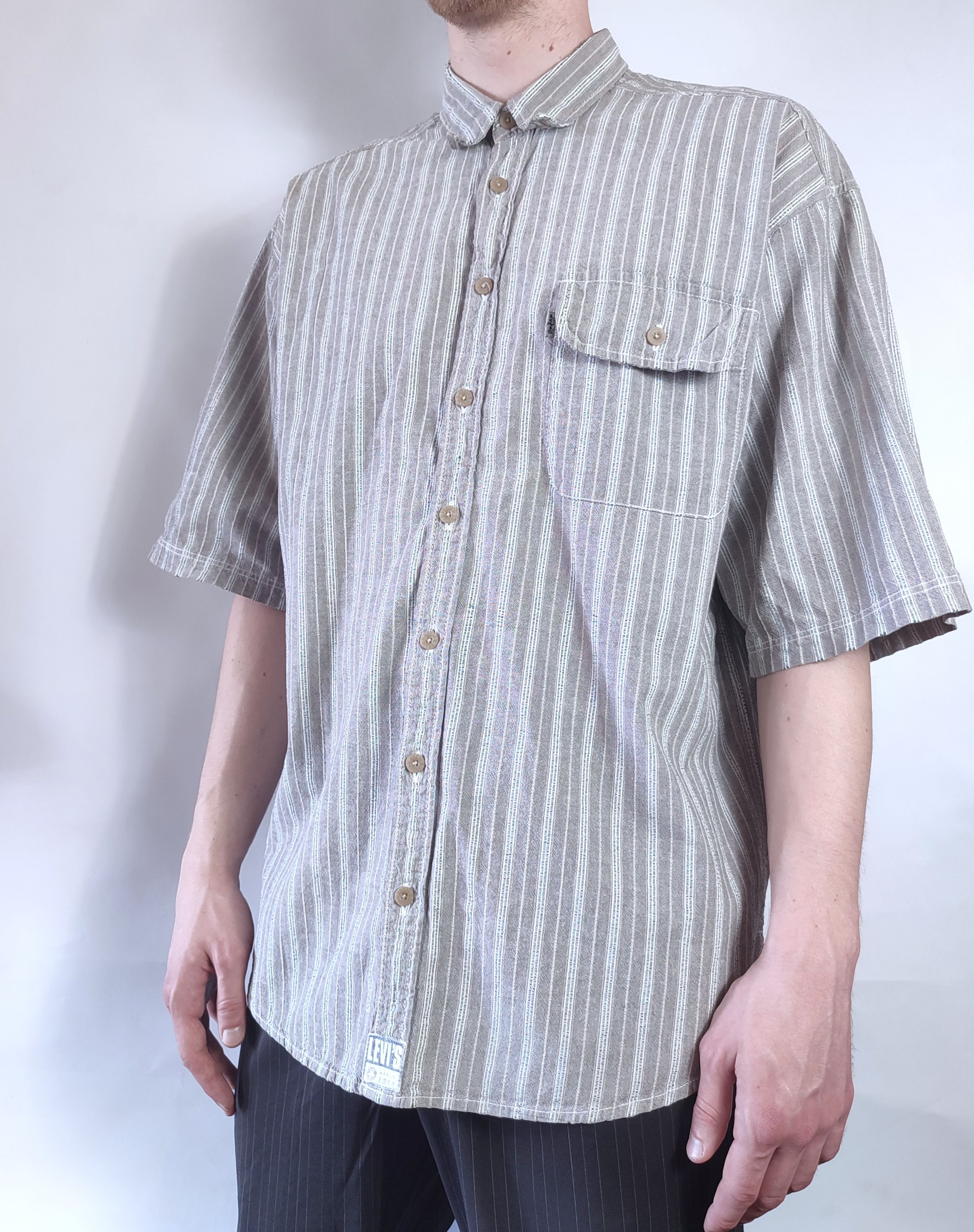 Levi's Vintage Oversized Levis Shirt Size US L / EU 52-54 / 3 - 2 Thumbnail
