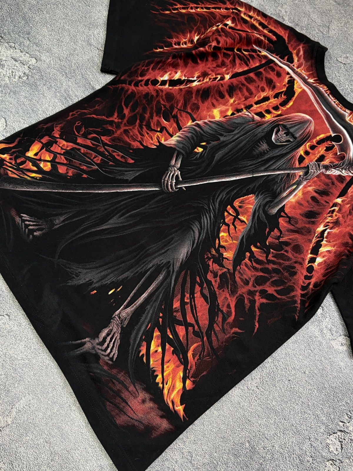 Vintage Spiral Direct Grim Reaper Fire Gothic Horror Tee XXL Size US XXL / EU 58 / 5 - 8 Thumbnail