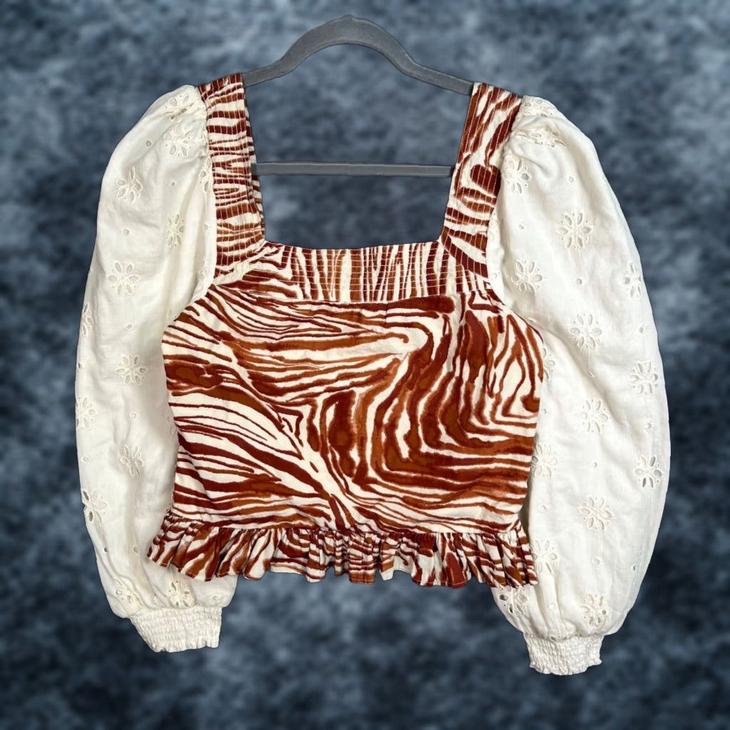 Vintage LOVE THE LABEL Blouse Women Puff Sleeve Square Neck Brown M Adult Women Brown Puff Sleeve Top 90s Concert? (No, avoid adding uncertain). Size M / US 6-8 / IT 42-44 - 1 Thumbnail
