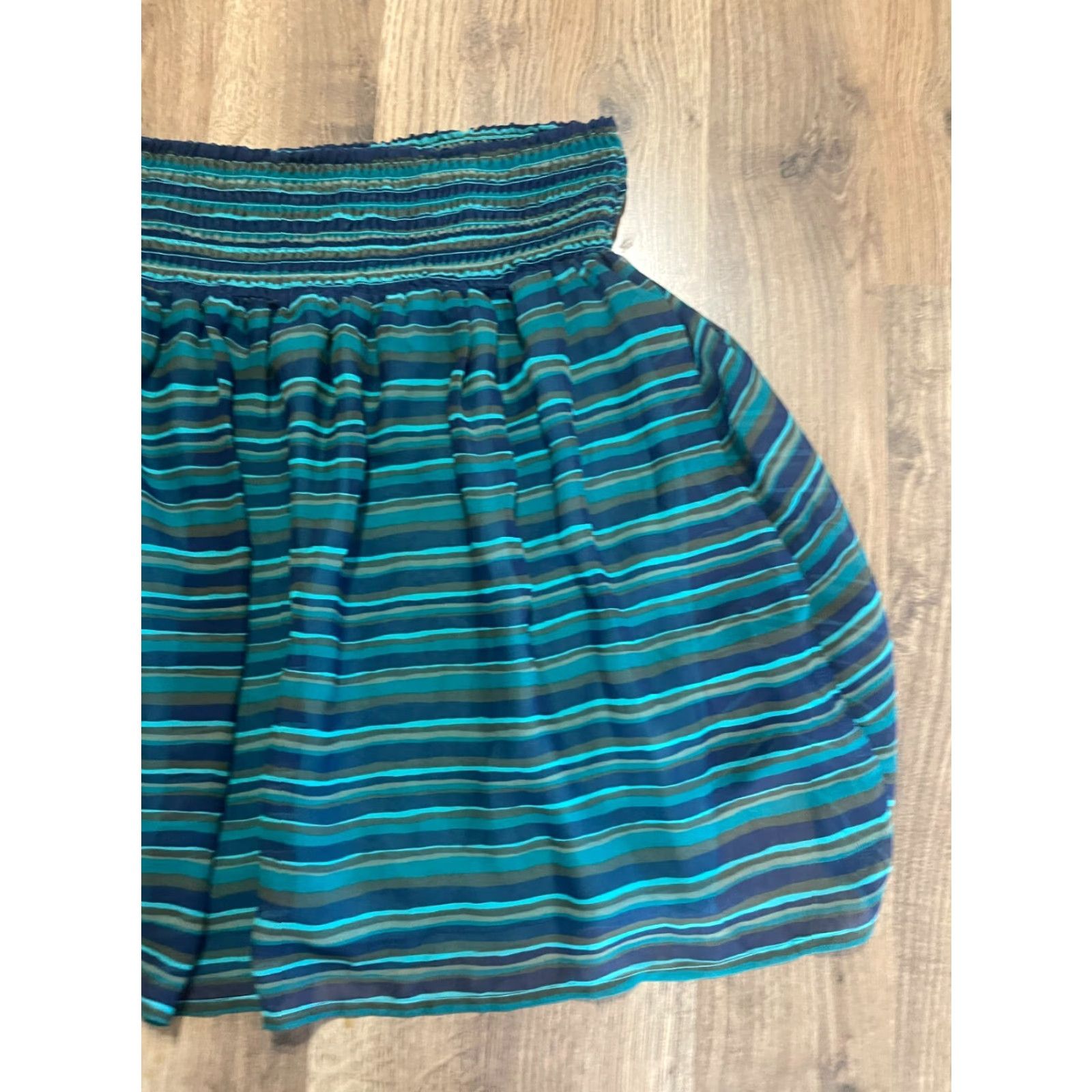 Old Navy Old Navy Skirt Women's Large Blue Green Striped Pull On Mini Skirt Casual Size 36" / US 14 / IT 50 - 4 Thumbnail