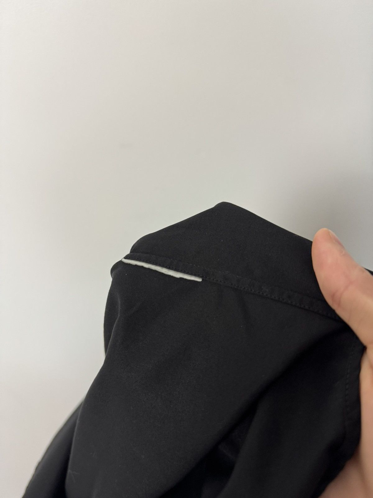 Louis Vuitton Louis Vuitton by Virgil Abloh Staples Edition Black Shirt Size US S / EU 44-46 / 1 - 20 Thumbnail