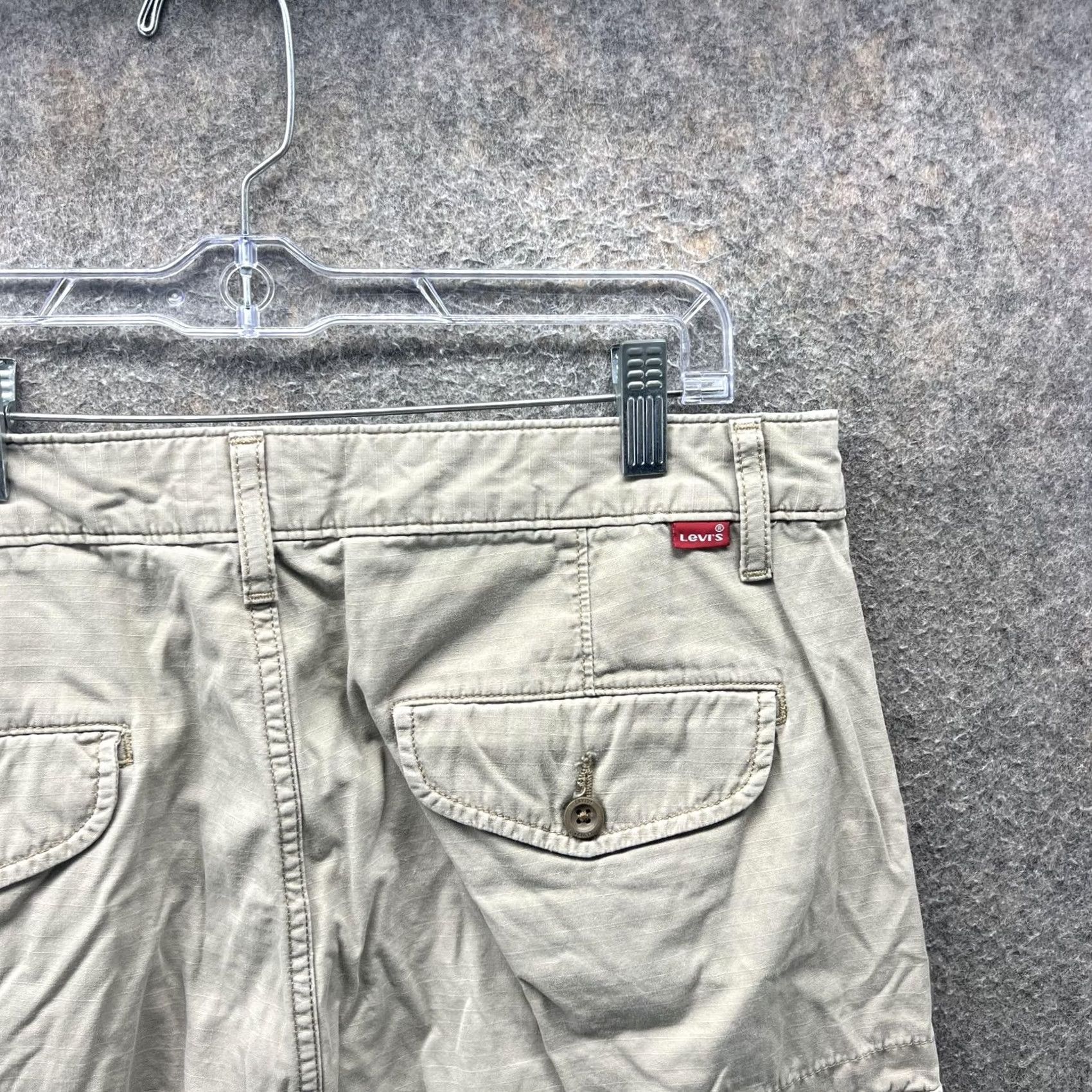 Levi's Levi's Cargo Shorts Mens 32 Khaki WaterLess Ripstop Utility Multi Pocket Shorts Mens 32 Beige Pockets Cargo Casual Men Size US 32 / EU 48 - 5 Thumbnail