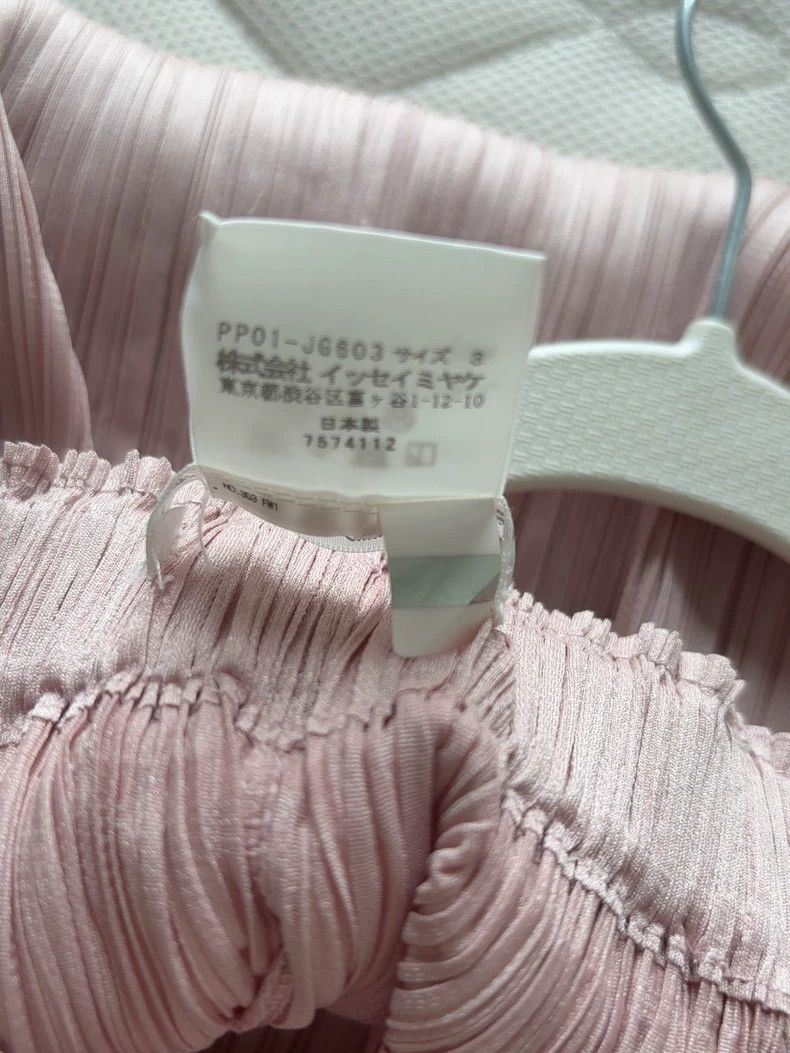 Issey Miyake Issey Miyake size:3 Pink pleated skirt Size 31" - 3 Thumbnail