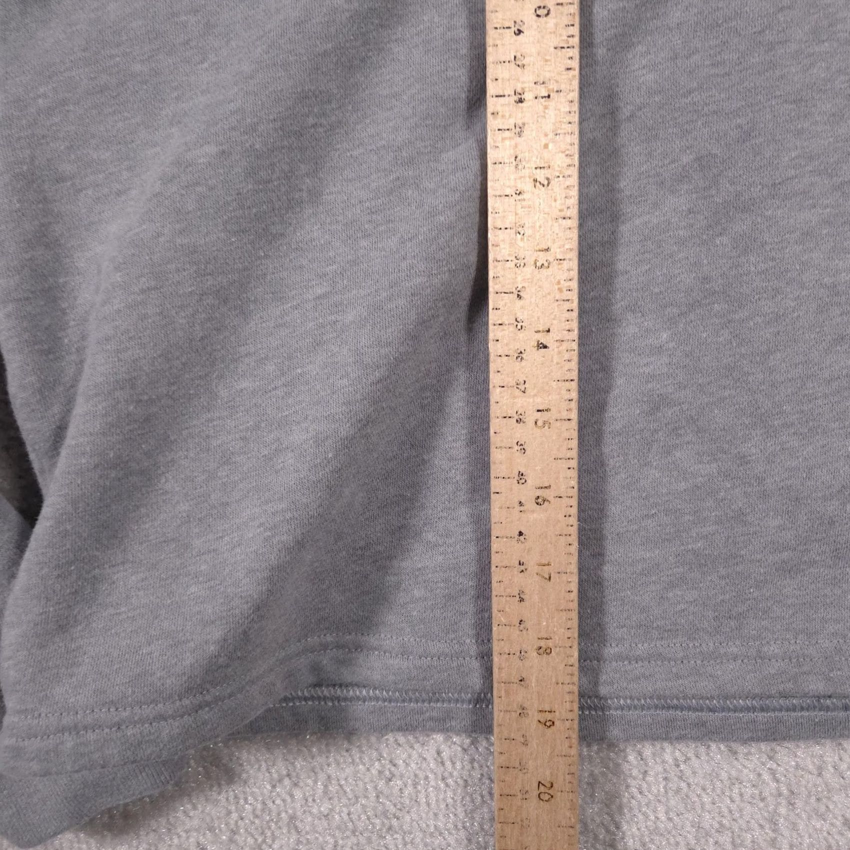 Under Armour VINTAGE Under Armour Hoodie Sweatshirt Womens Large Gray Project Rock Crop Bull Loose Size L / US 10 / IT 46 - 7 Thumbnail
