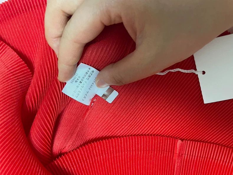Issey Miyake Issey Miyake Red pleated vest Size L / US 10 / IT 46 - 6 Thumbnail