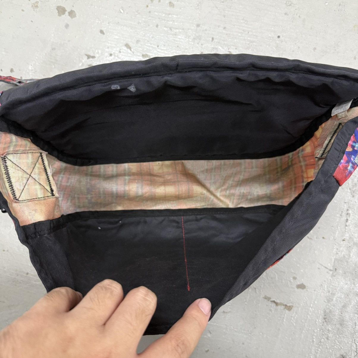 Eastpak Satoshi Nakamoto Style Eastpak Patchwork Crossbody Bag Size ONE SIZE - 7 Thumbnail