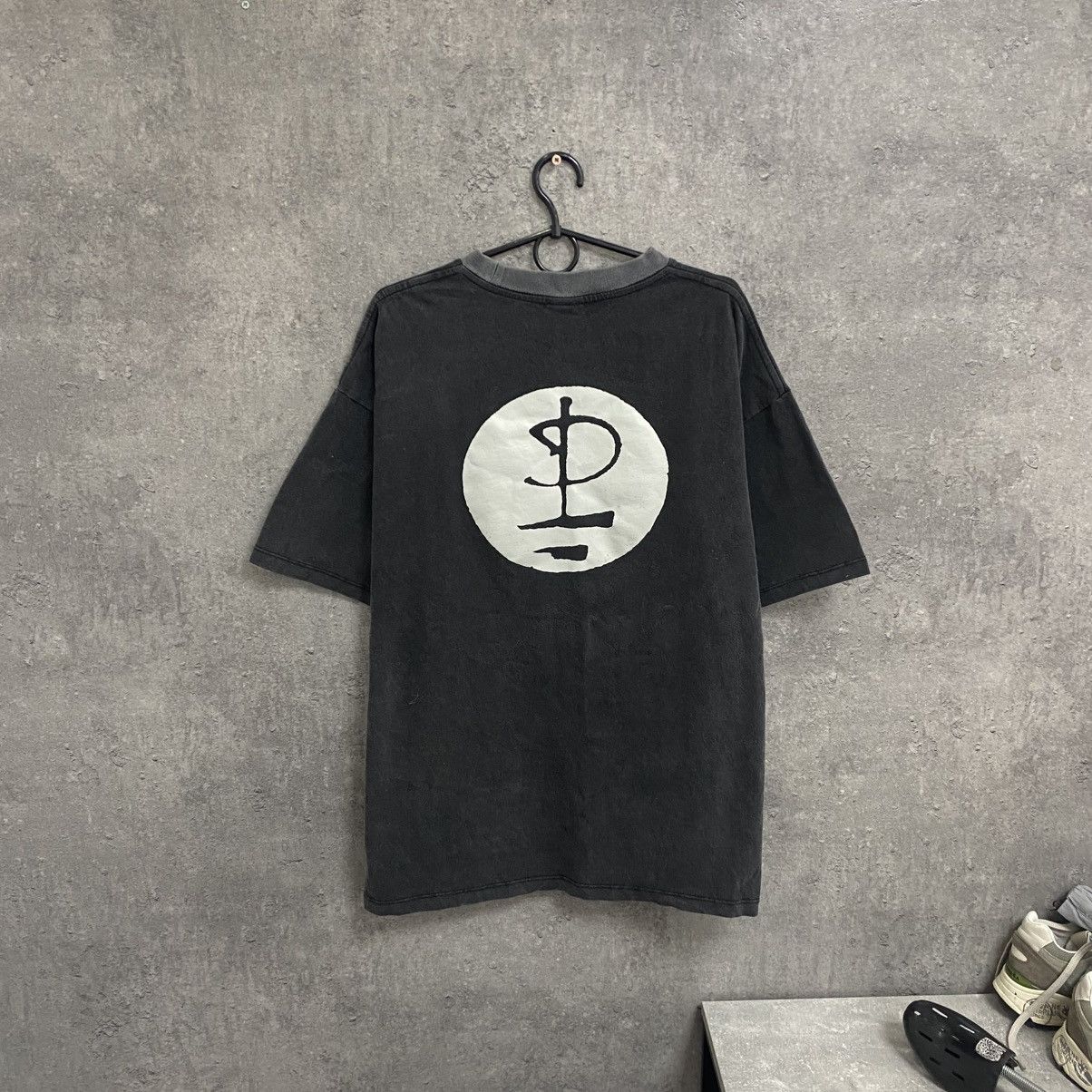 Band Tees Vintage Pink Floyd 1994 T-Shirt Division Bell Europe Size US L / EU 52-54 / 3 - 7 Thumbnail